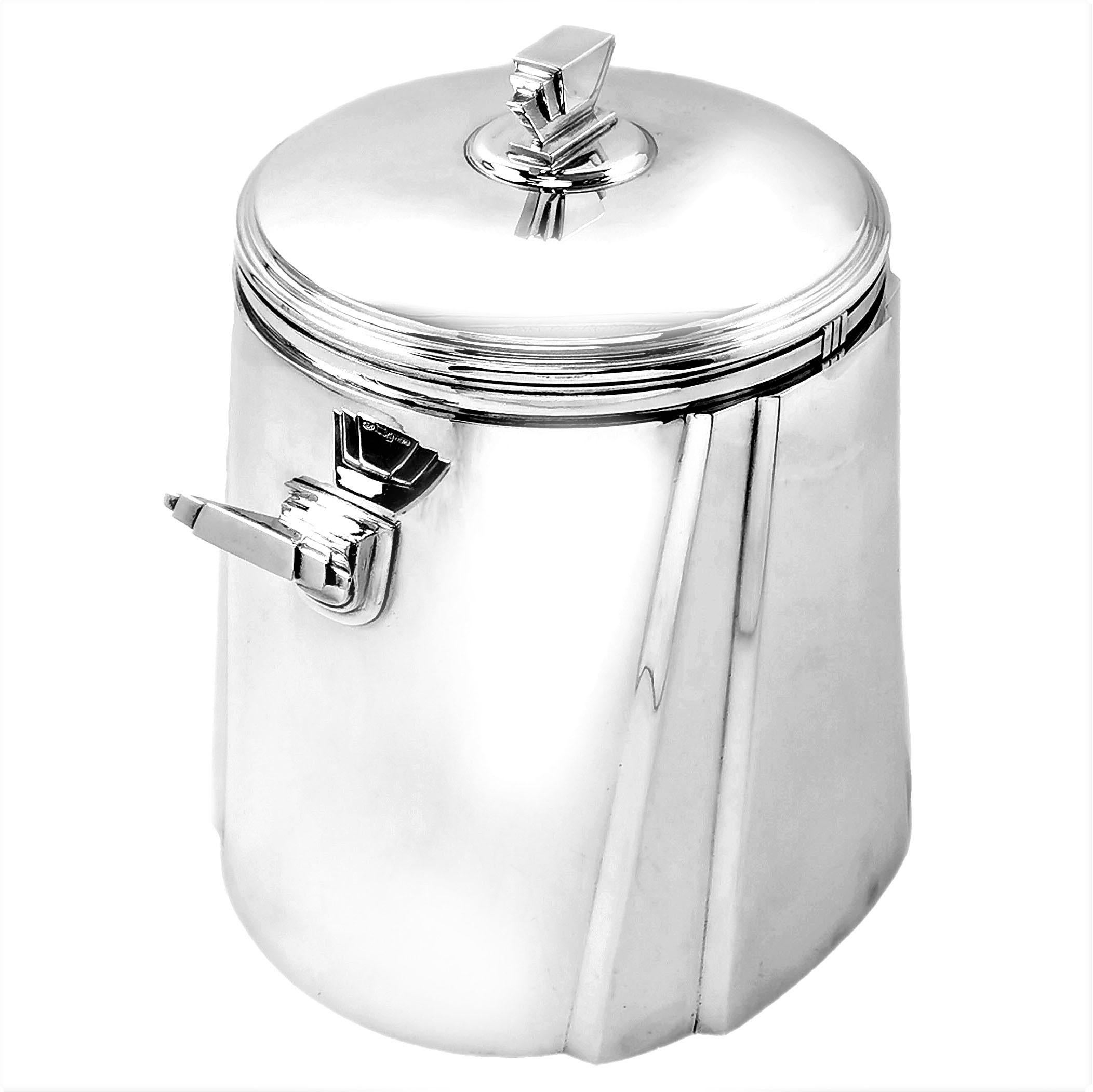 20th Century Italian Solid Silver Ice Bucket Champagne Cooler circa 1950 Art Deco Style