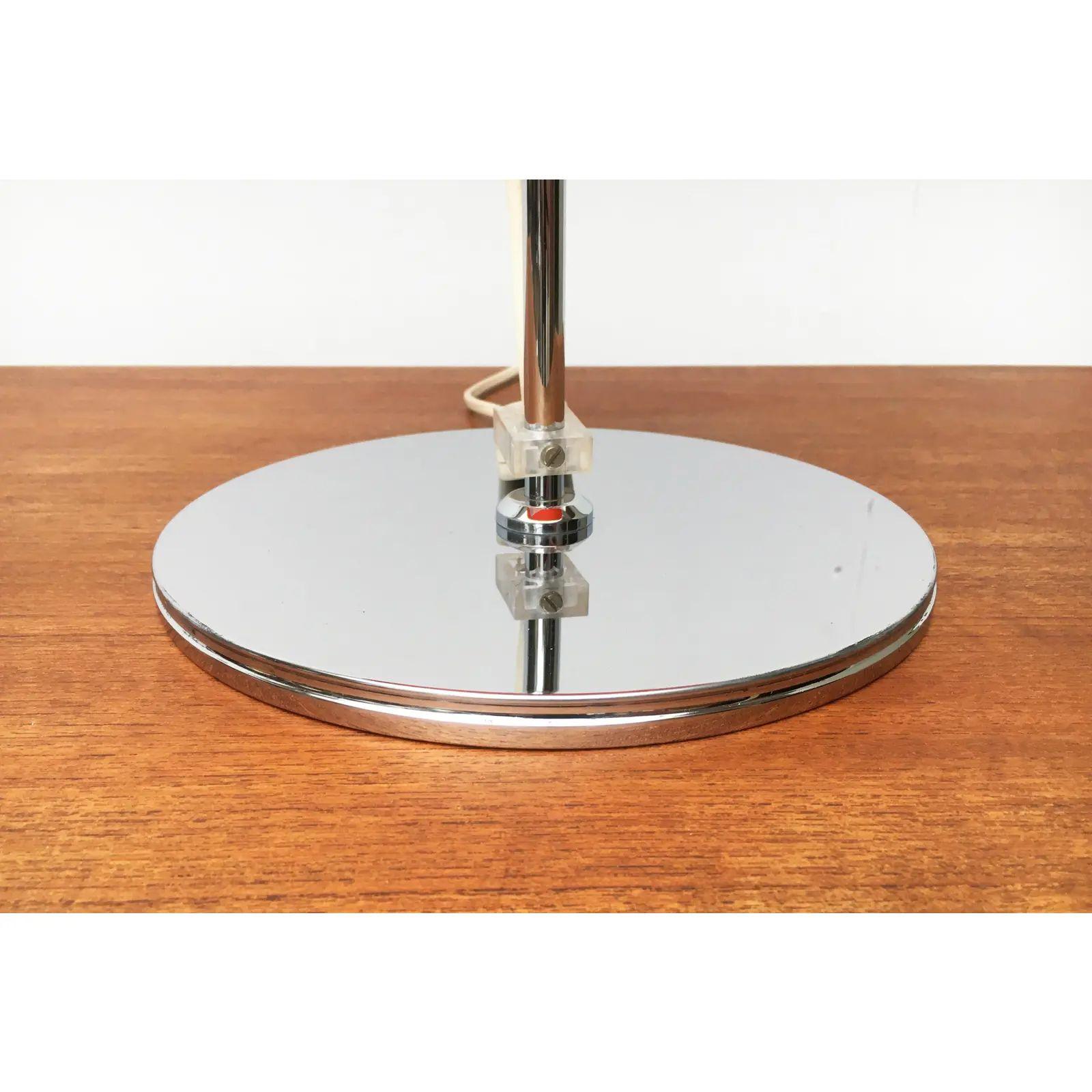 Vintage Italian Space Age Faro Table Lamp from Guzzini, 1970s For Sale 5