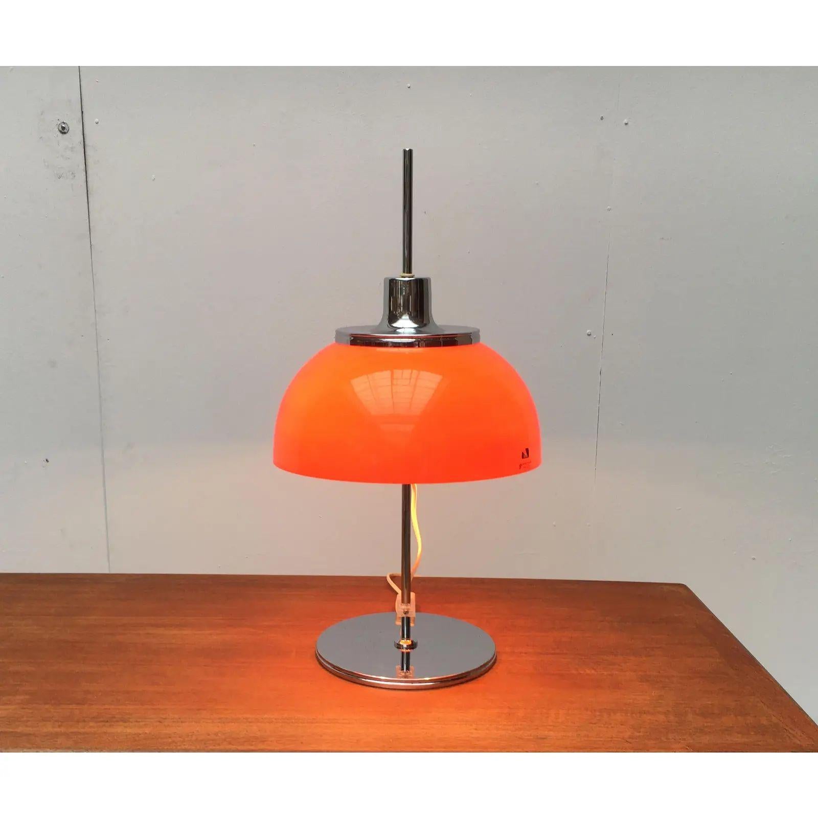Vintage Italian Space Age Faro Table Lamp from Guzzini, 1970s For Sale 4