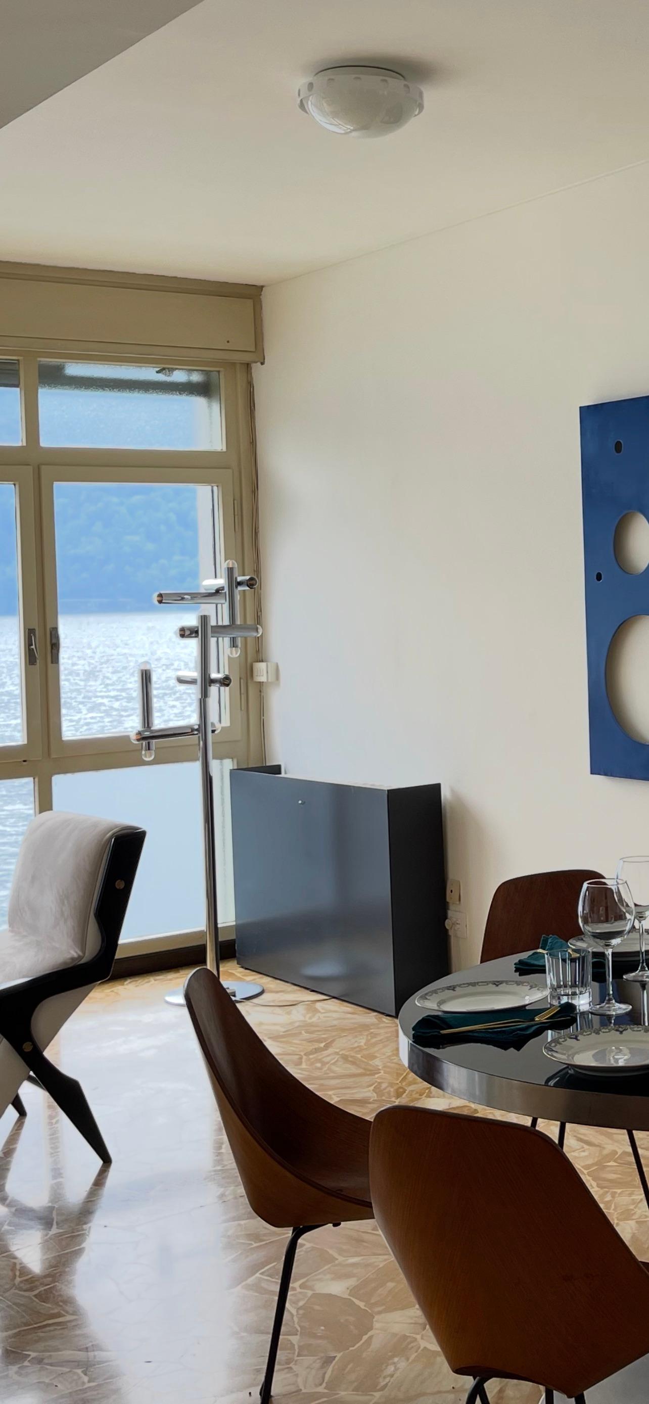 Lampadaire italien de l'ère spatiale Reggiani, tubes géométriques, chromé minimal en vente 5