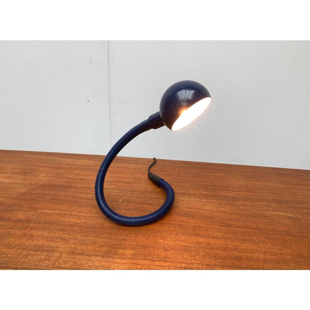 Lampe de table italienne Hebi de l'ère spatiale par Isao Hosoe pour Valenti Luce, années 1970 en vente 5