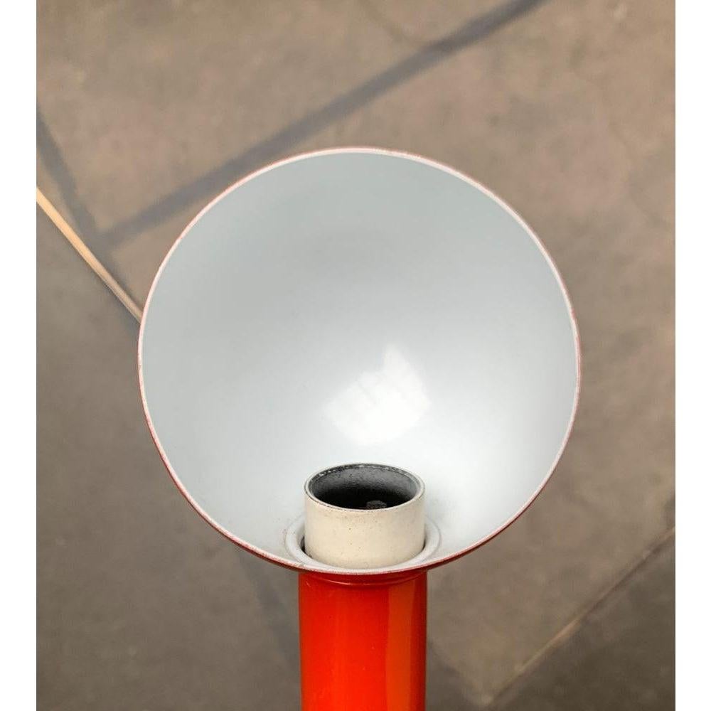 Lampe de table italienne Hebi de l'ère spatiale par Isao Hosoe pour Valenti Luce, 1970 en vente 7