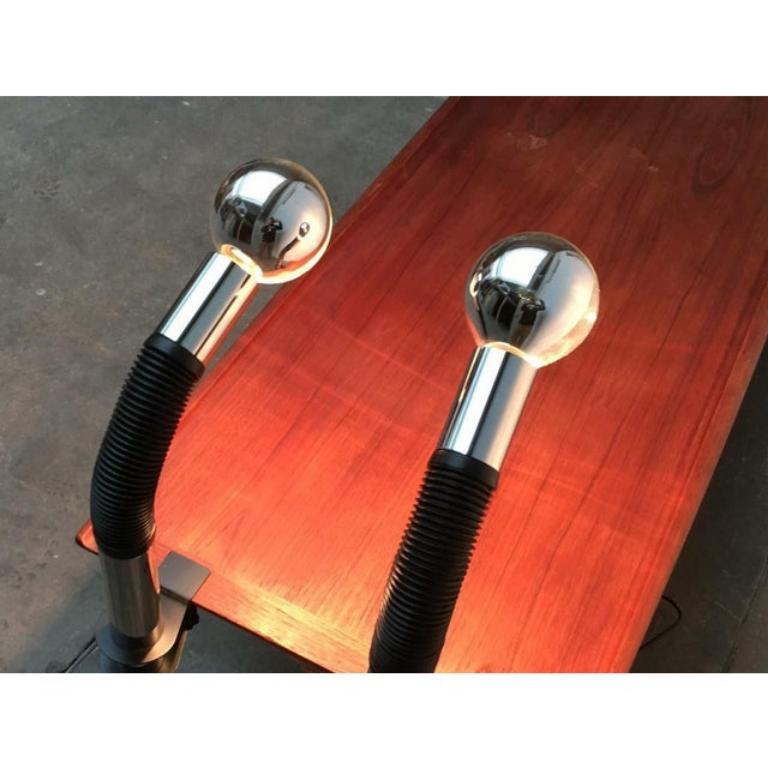 20ième siècle Lampe de table italienne de l'ère spatiale par Bellini pour Targetti, 1970 en vente