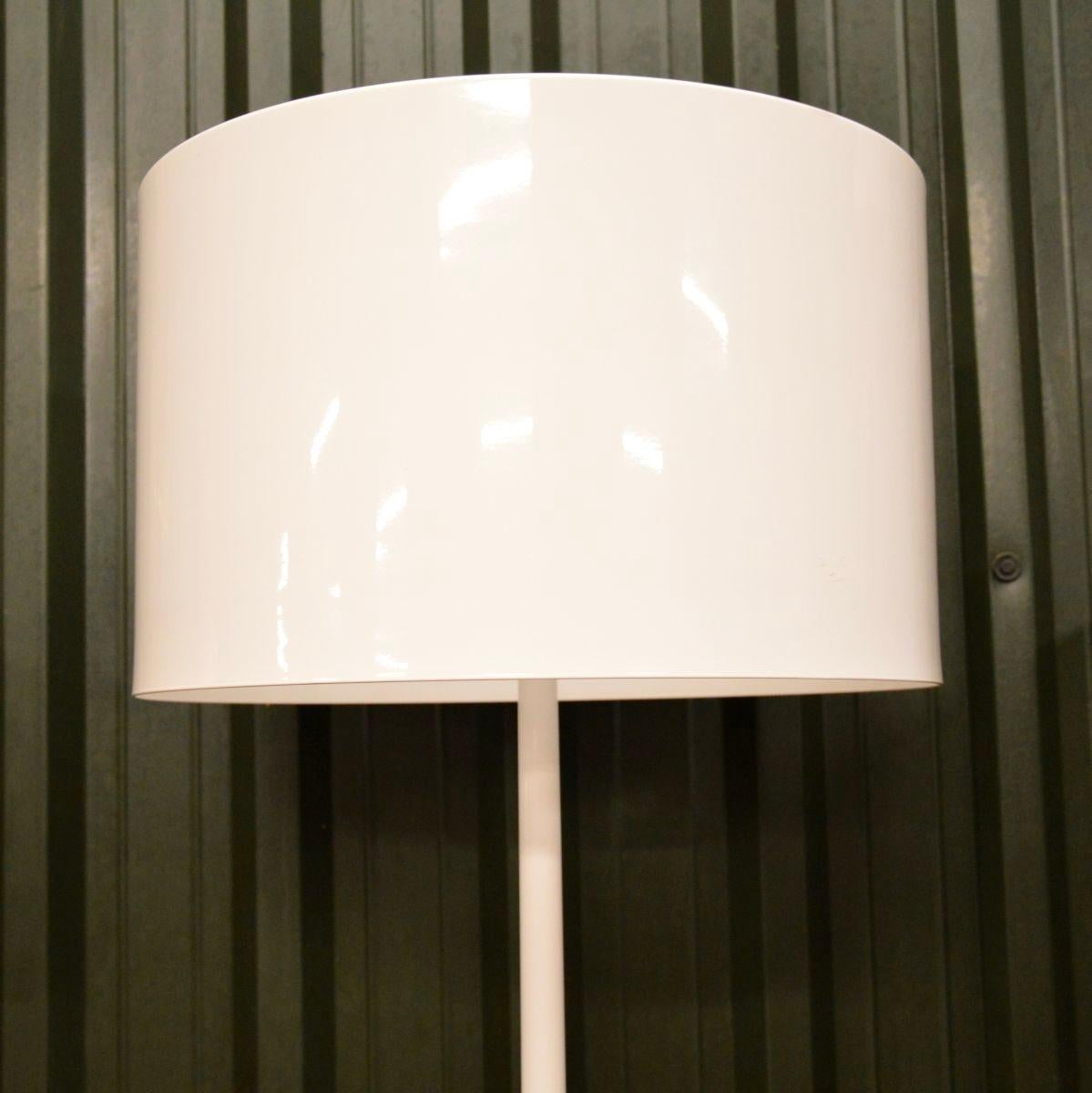 Vintage Italian Spun Floor Lamp by Flos In Good Condition For Sale In London, GB