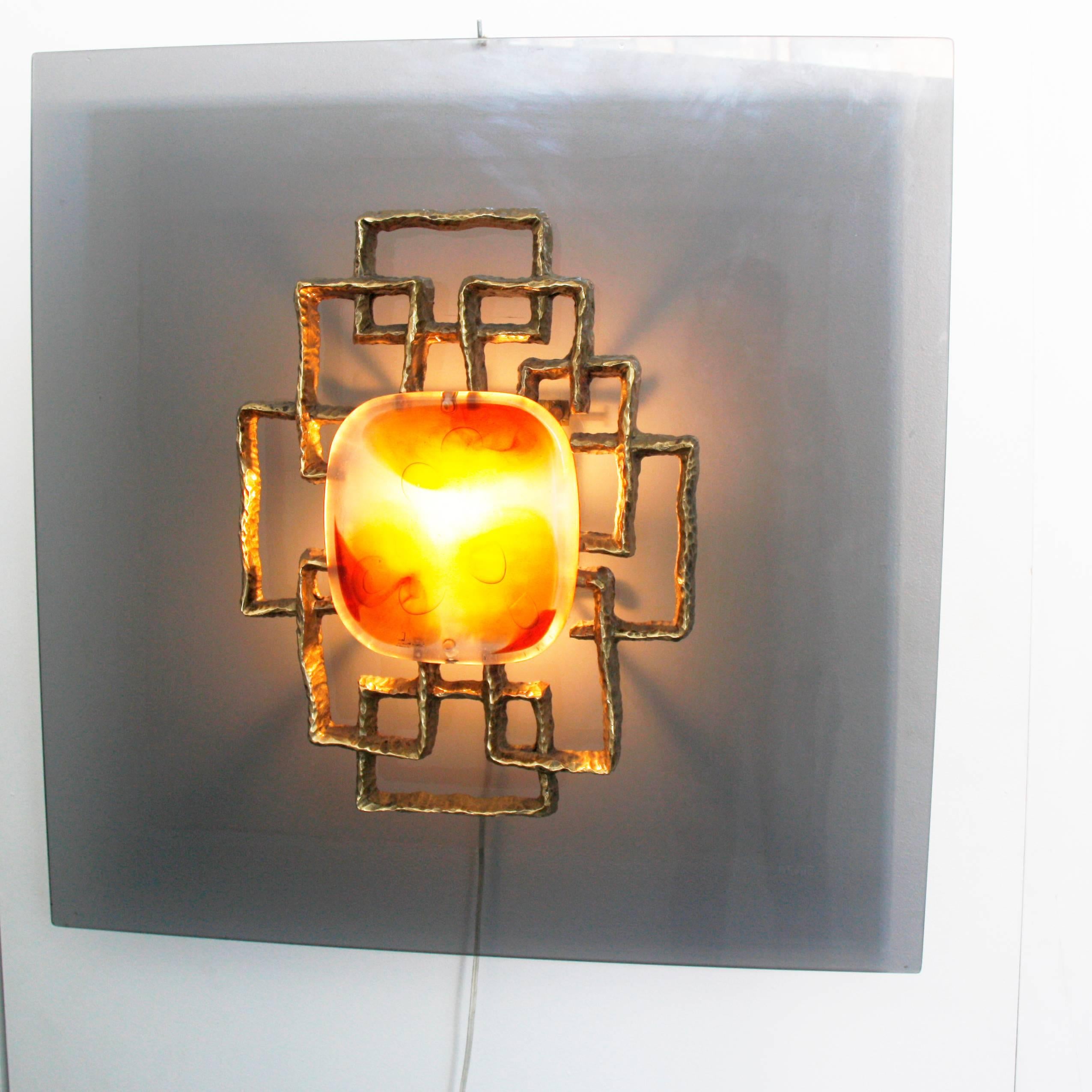 Mid-Century Modern Vintage Italian Square Wall Light in Bronze and Glass Paste For Sale
