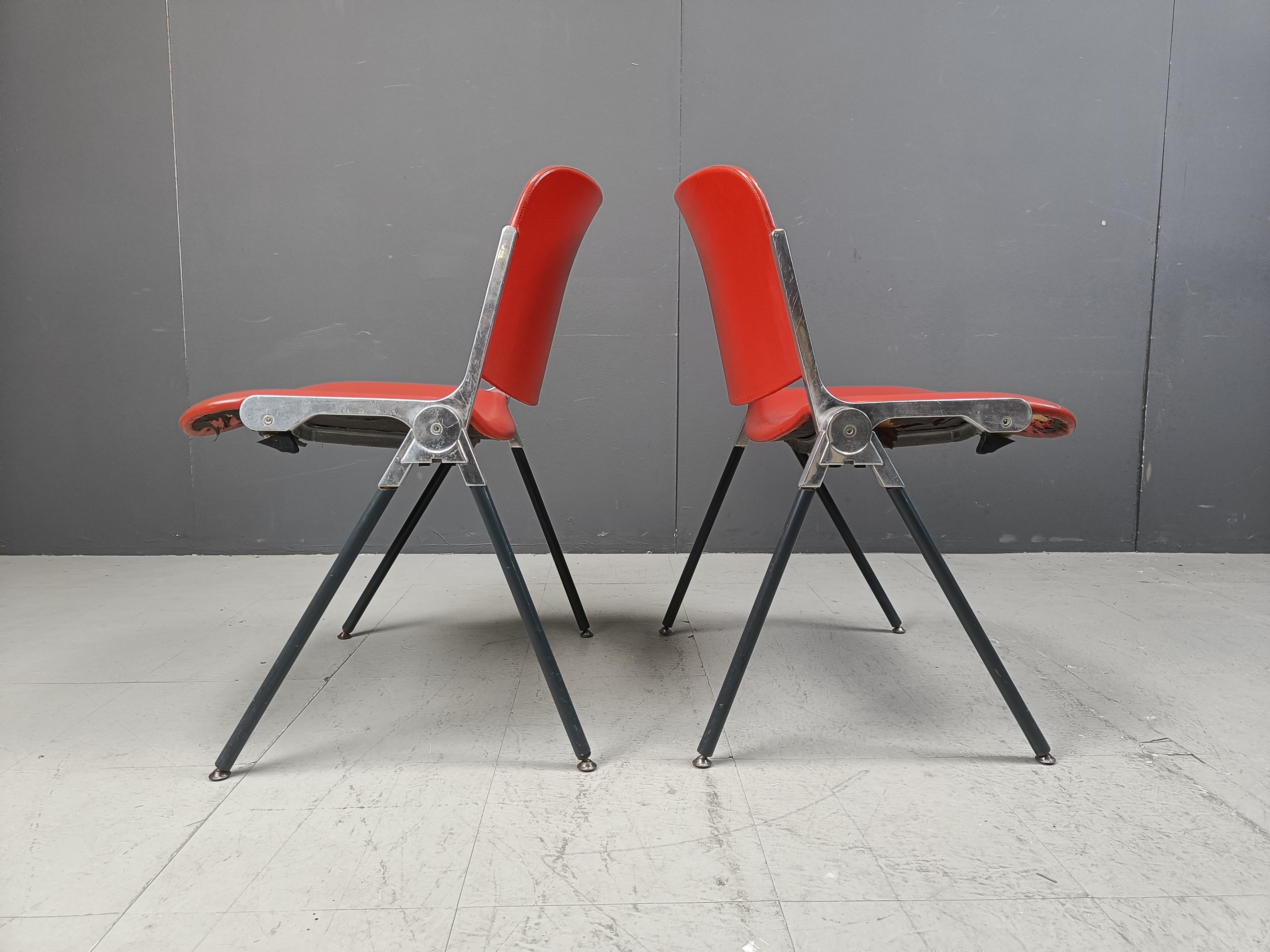 Vintage italian stackable dining chairs, 1970s For Sale 4