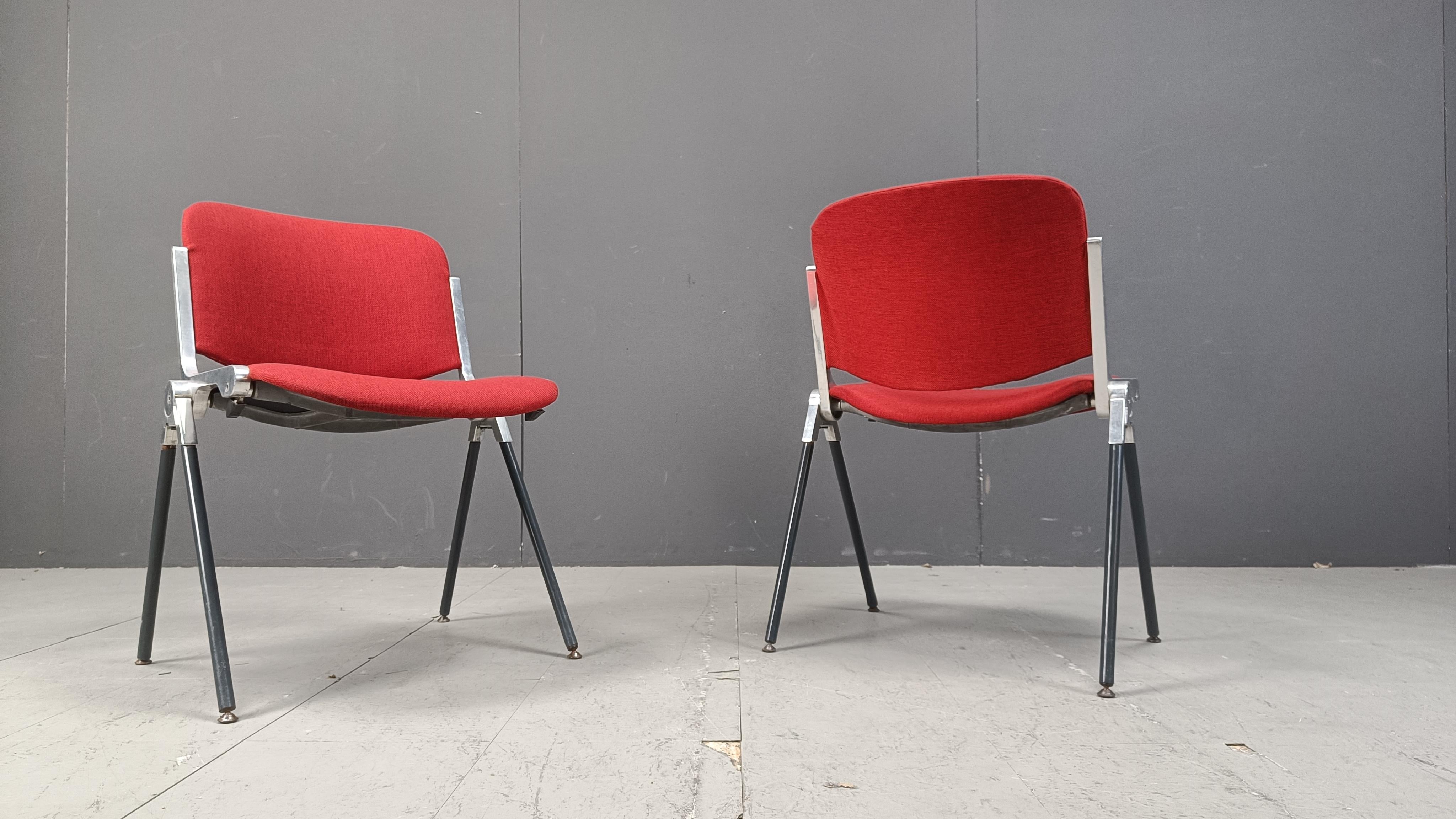Vintage italian stackable dining chairs, 1970s 6