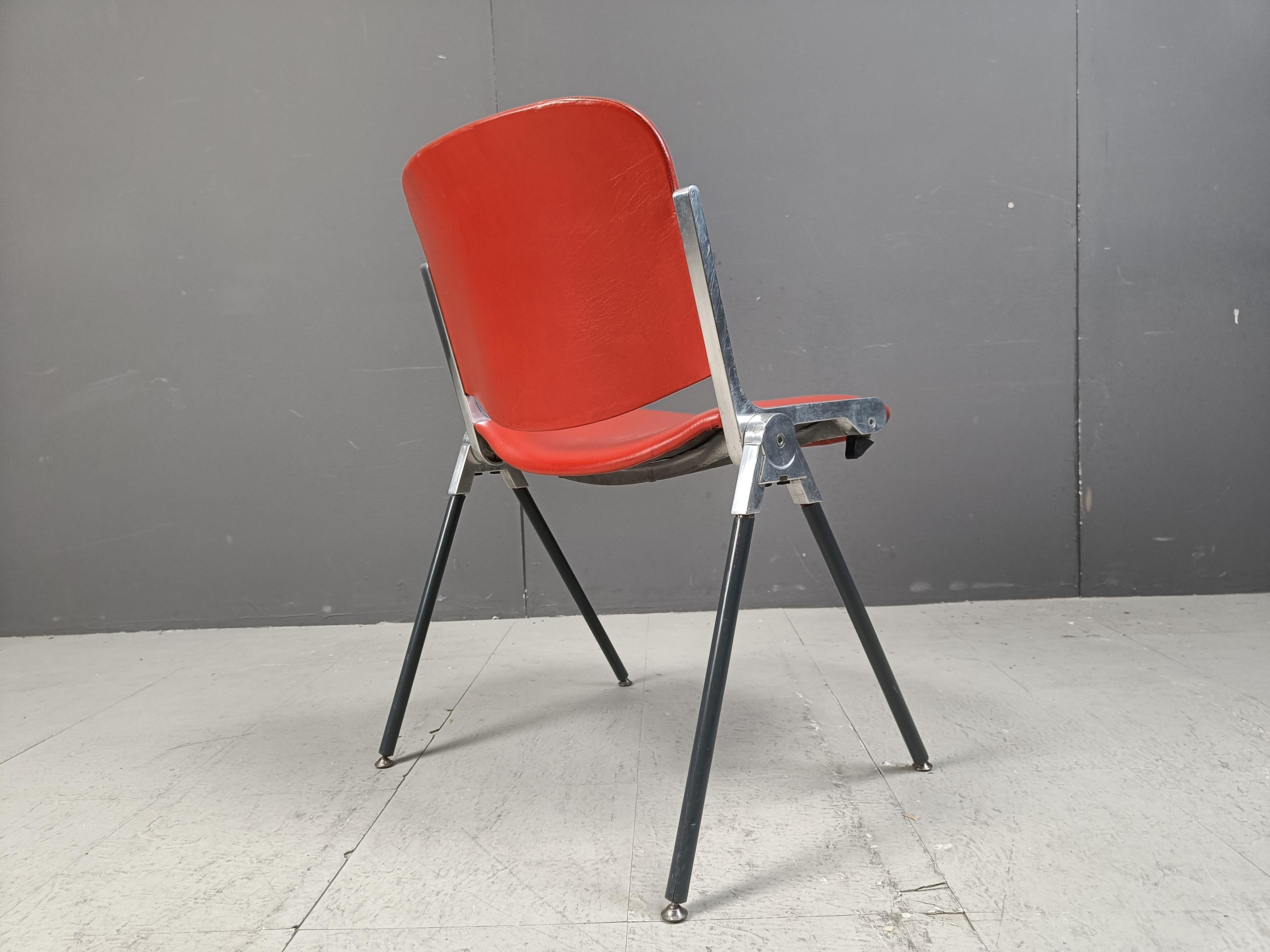 Vintage italian stackable dining chairs, 1970s For Sale 7