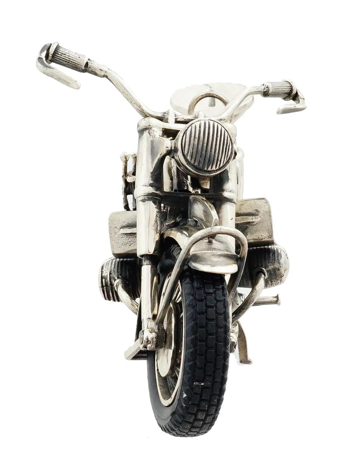 Vintage Italiano Plata de Ley 925 Firmado Italiano Motocicleta Harley en Bueno estado para la venta en Long Island City, NY