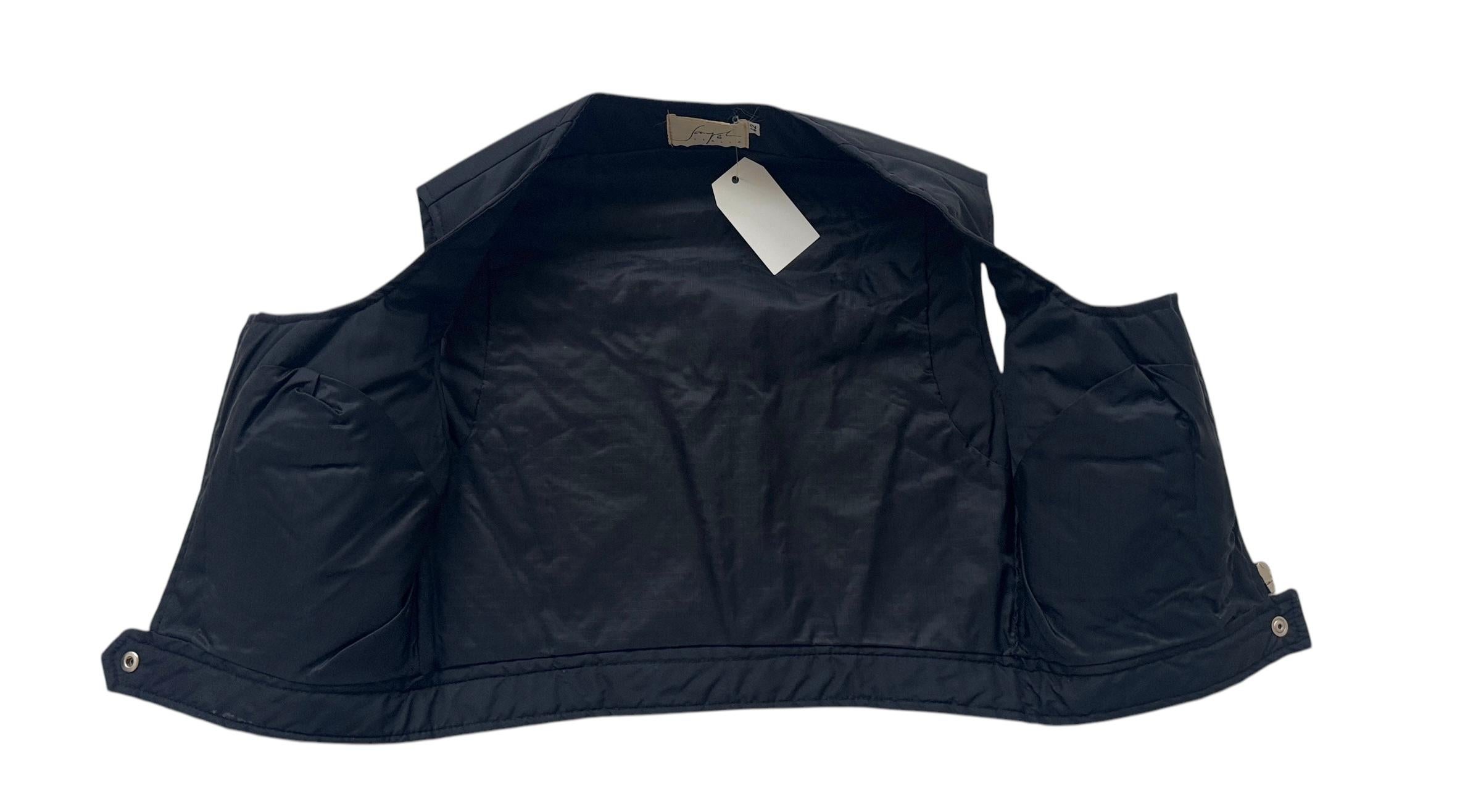 Vintage Italian Structured Biker-Inspired Crop Top en vente 4