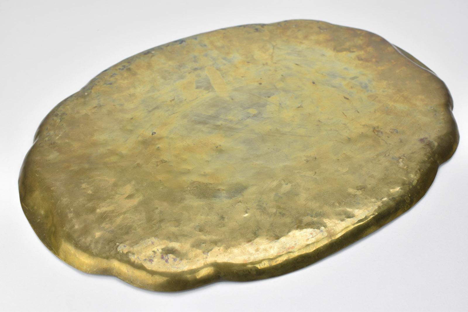 italien Vintage Italian Studio Metal Art Brass Serving Tray Mid Century Modern Signed en vente