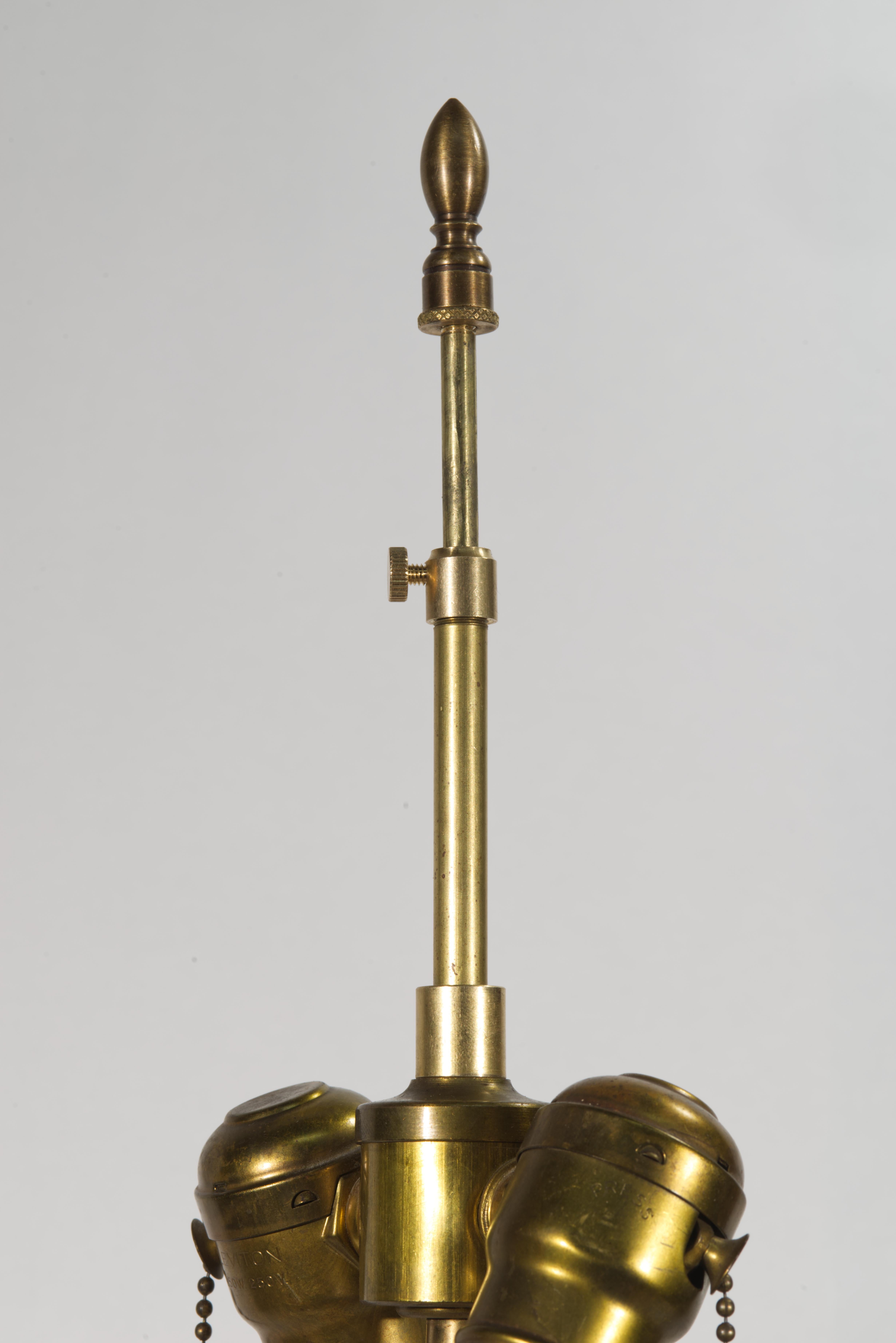 Vintage Italian Style Carved Marble Alabaster & Bronze Urn Table Lamp For Sale 3