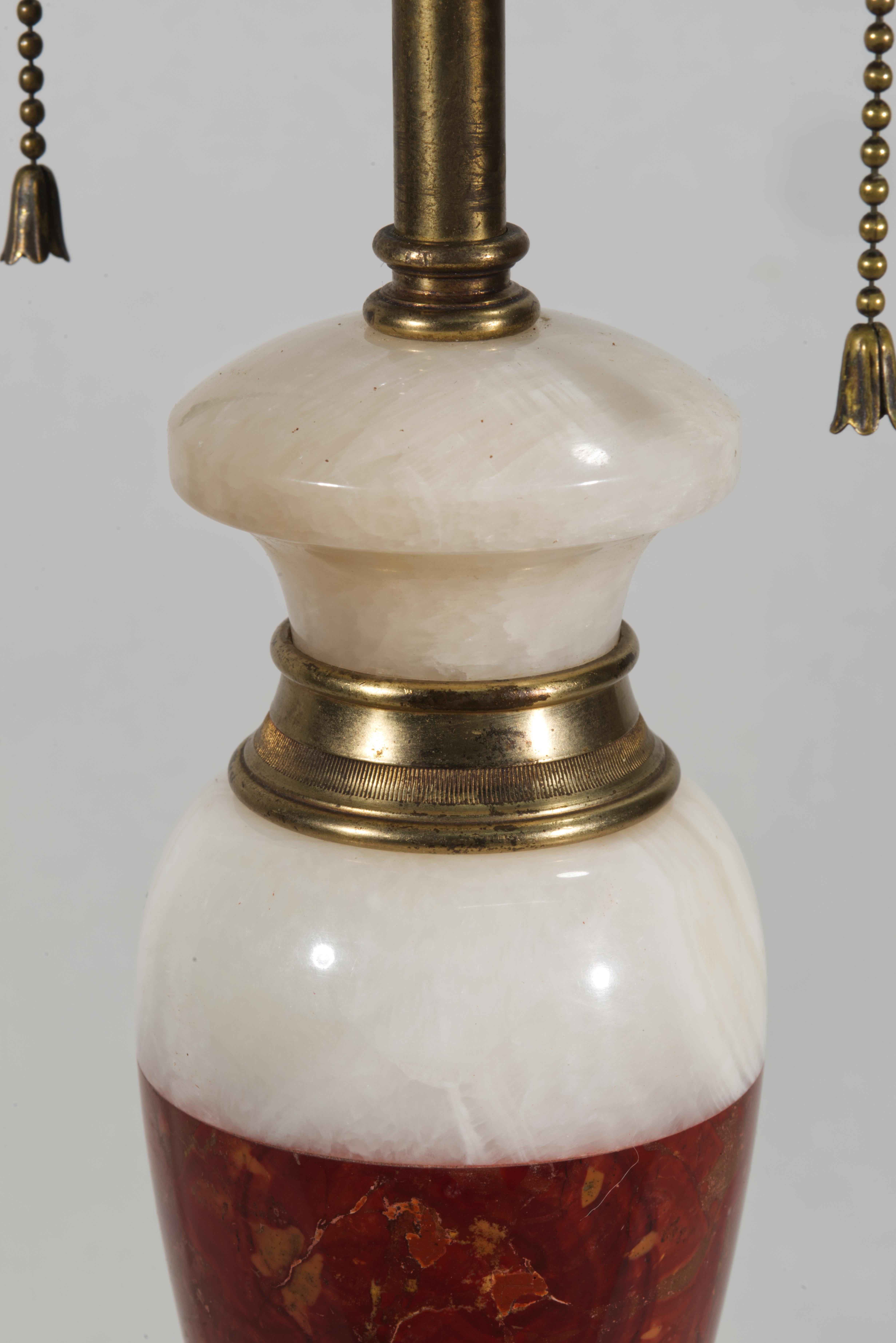 Vintage Italian Style Carved Marble Alabaster & Bronze Urn Table Lamp For Sale 1