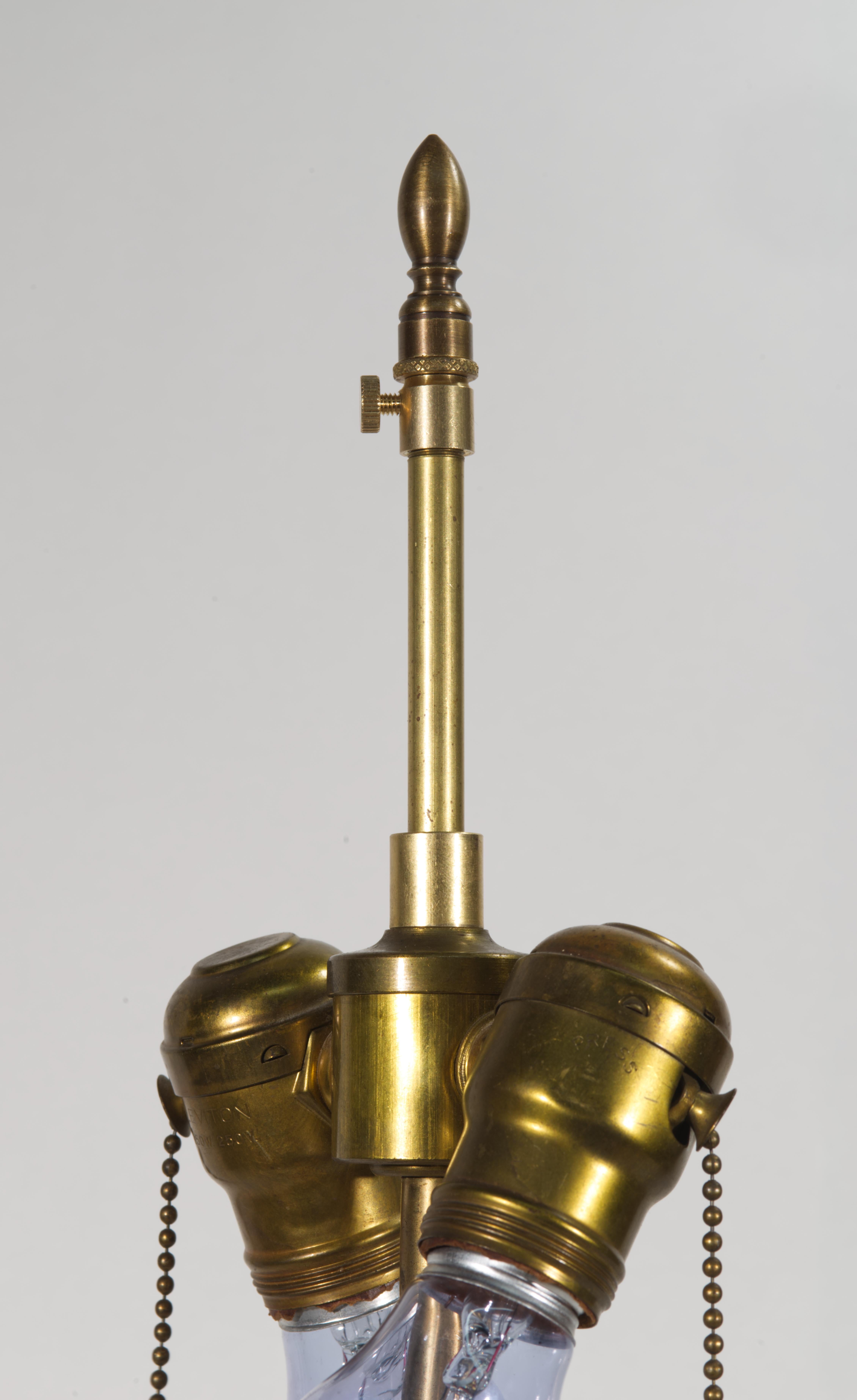Vintage Italian Style Carved Marble Alabaster & Bronze Urn Table Lamp For Sale 2
