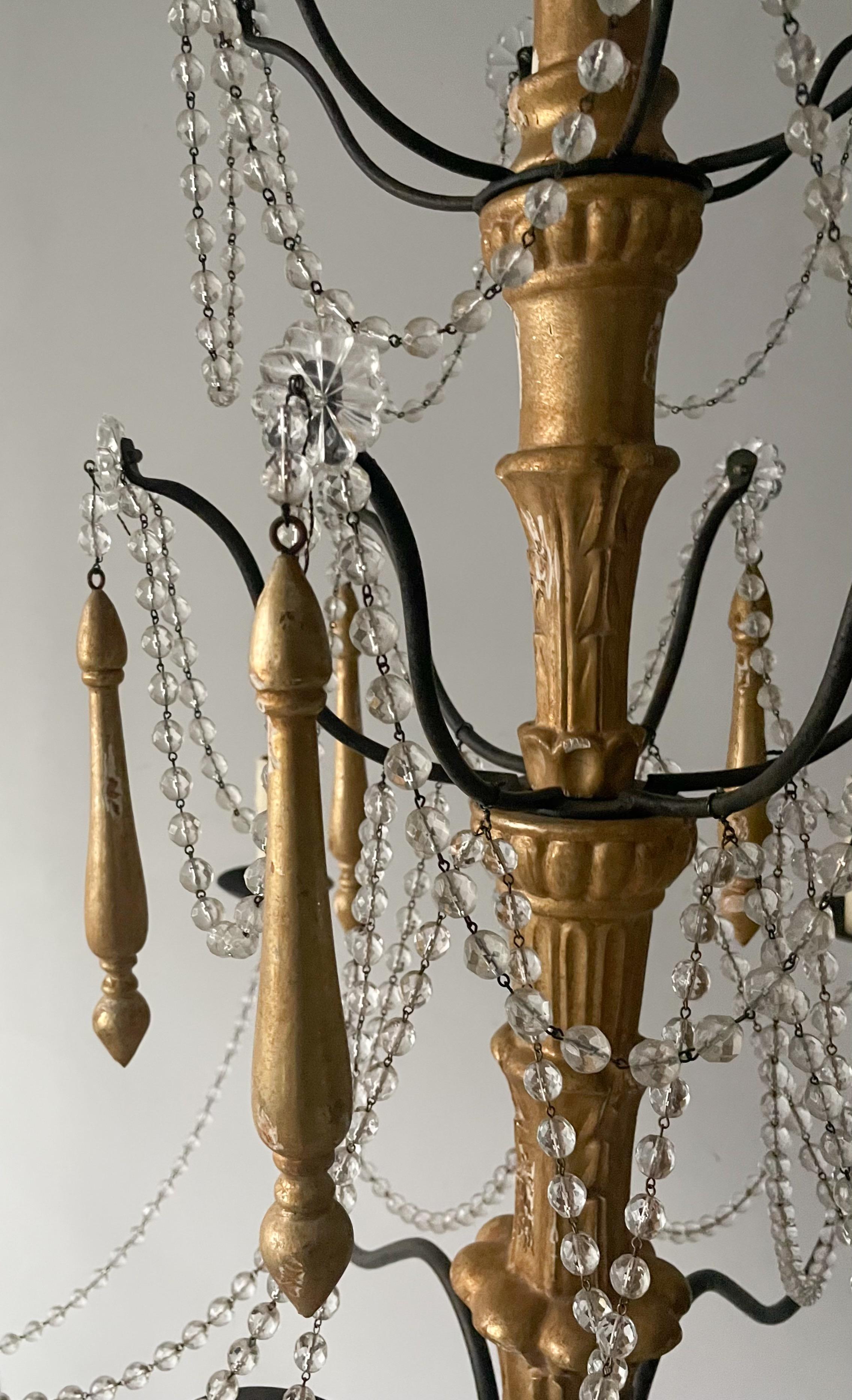Vintage Italian-Style Giltwood and Crystal Chandelier In Good Condition In Los Angeles, CA