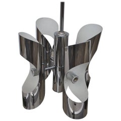 Lampadario cromato vintage in stile italiano del Medioevo
