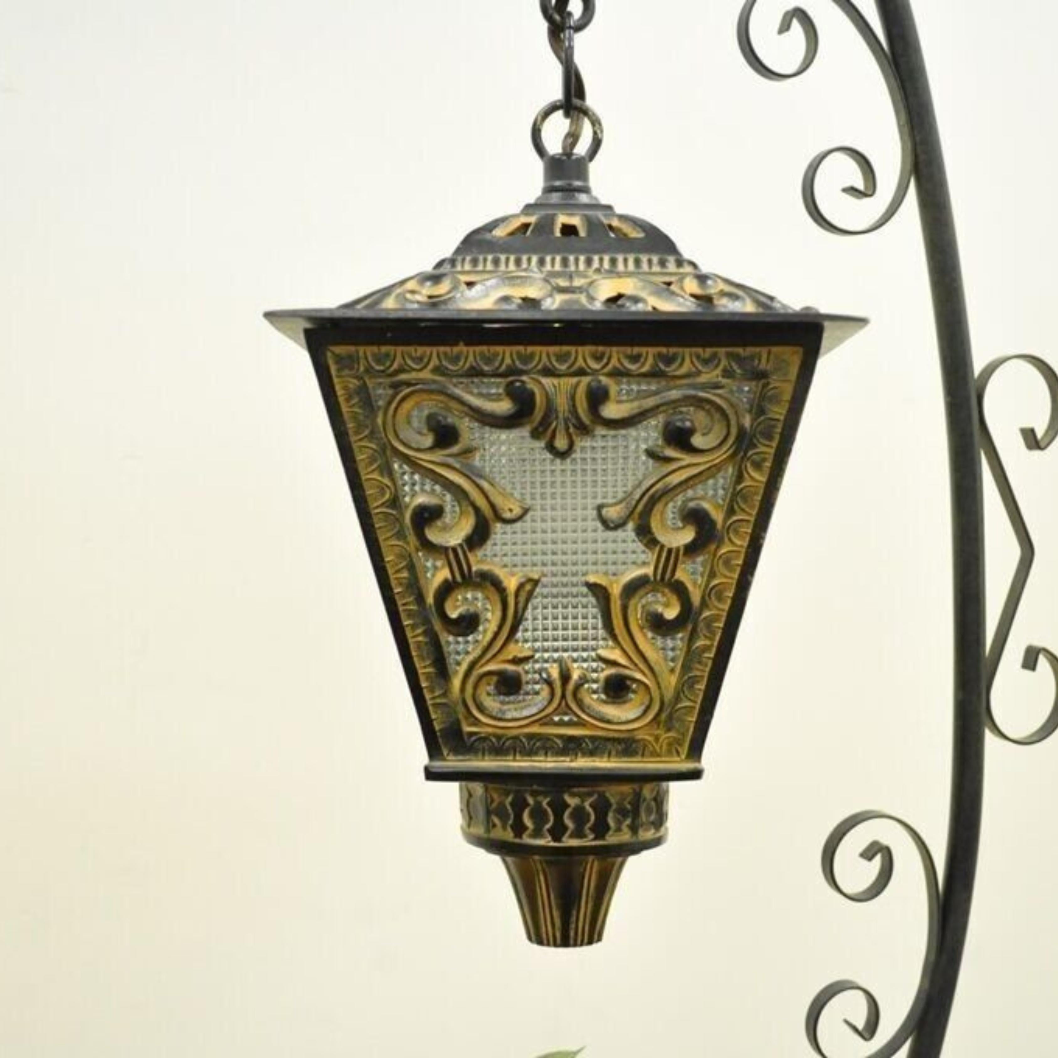20th Century Vintage Italian Style Scrolling Metal Hanging Lantern Fruit Bowl Table Lamp For Sale