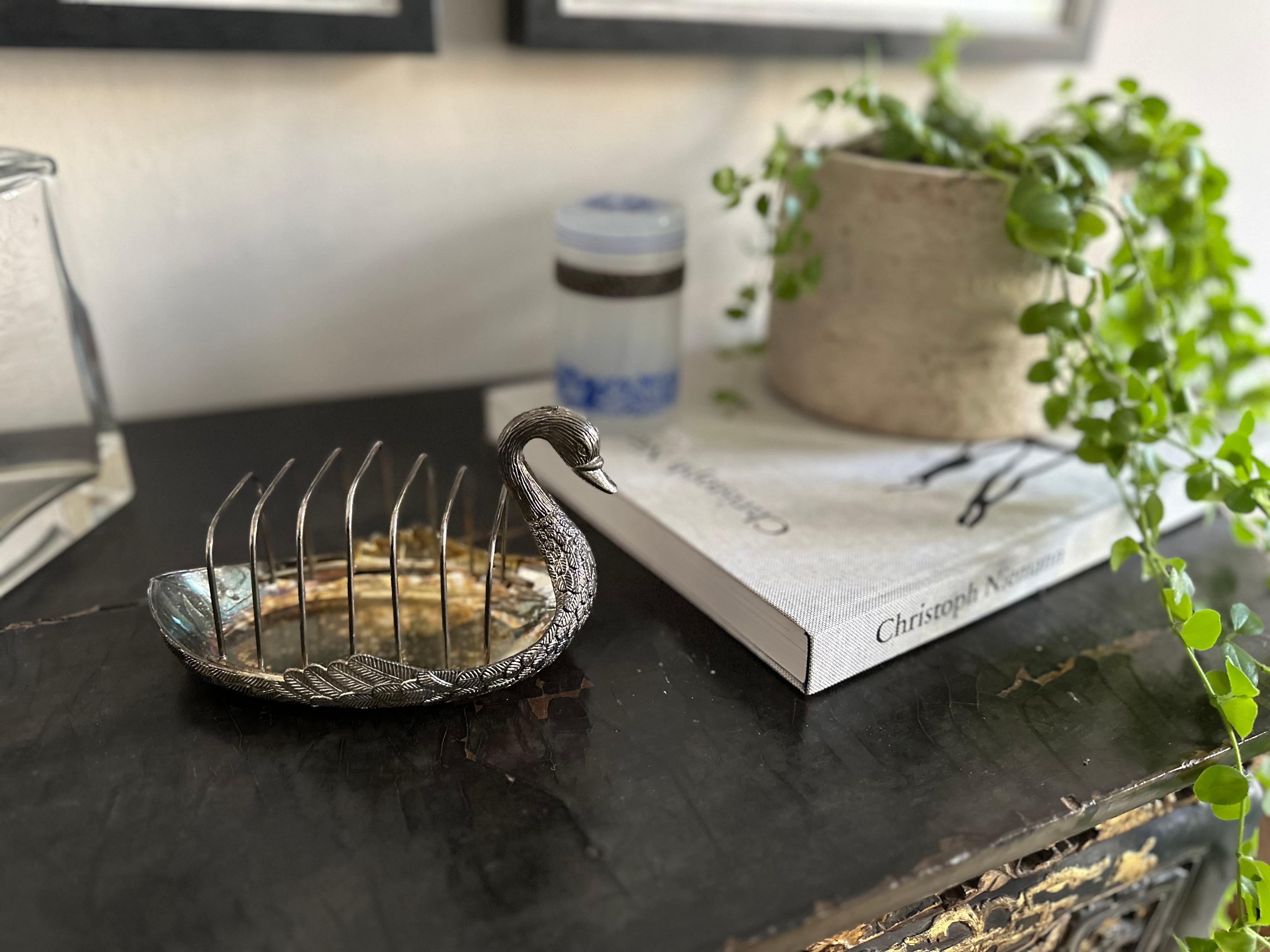 vintage Italian Swan Toast Rack, Silver-Plated, 1970s – Elegant and Versatile For Sale 9