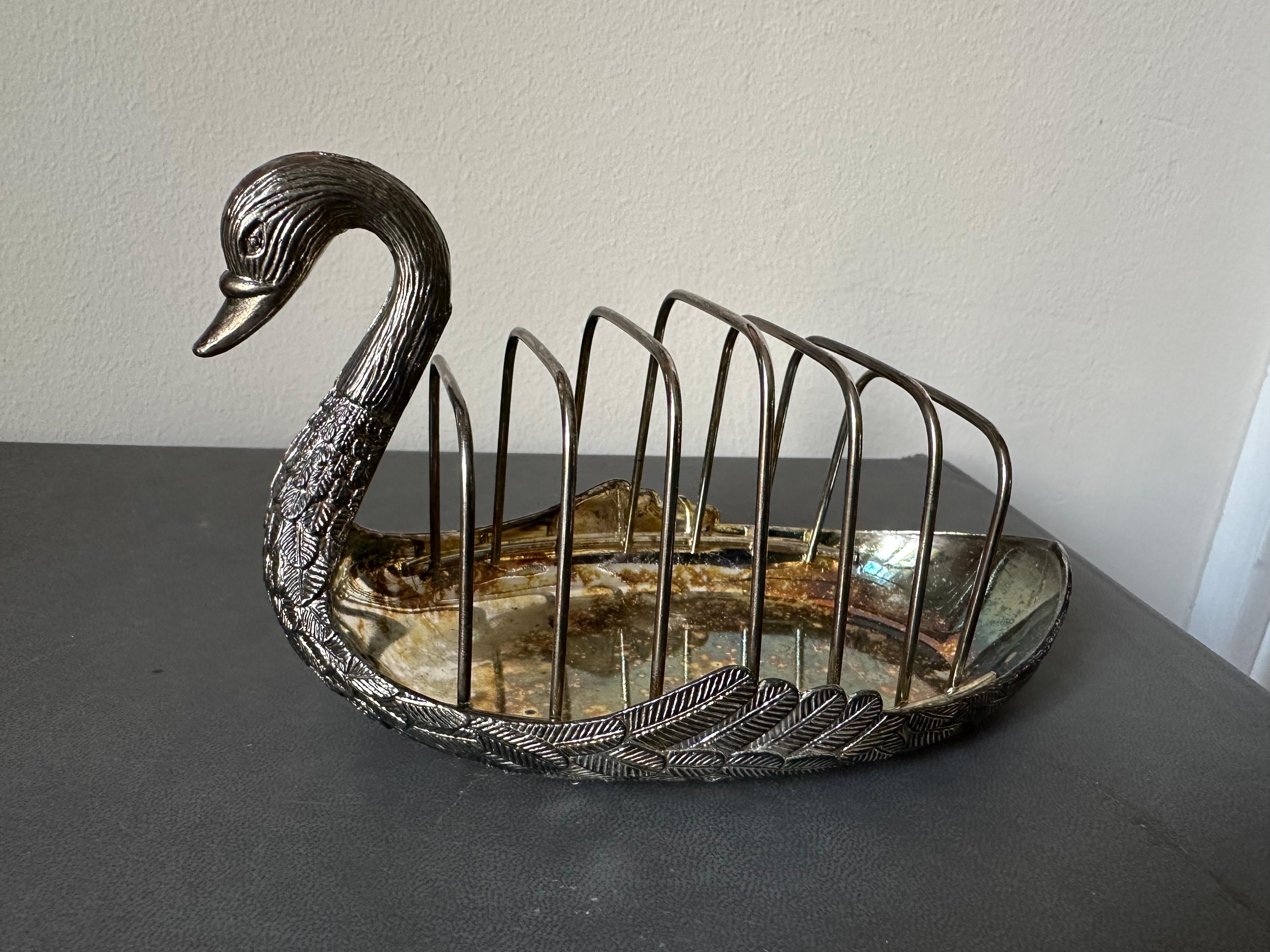 Hollywood Regency vintage Italian Swan Toast Rack, Silver-Plated, 1970s – Elegant and Versatile For Sale