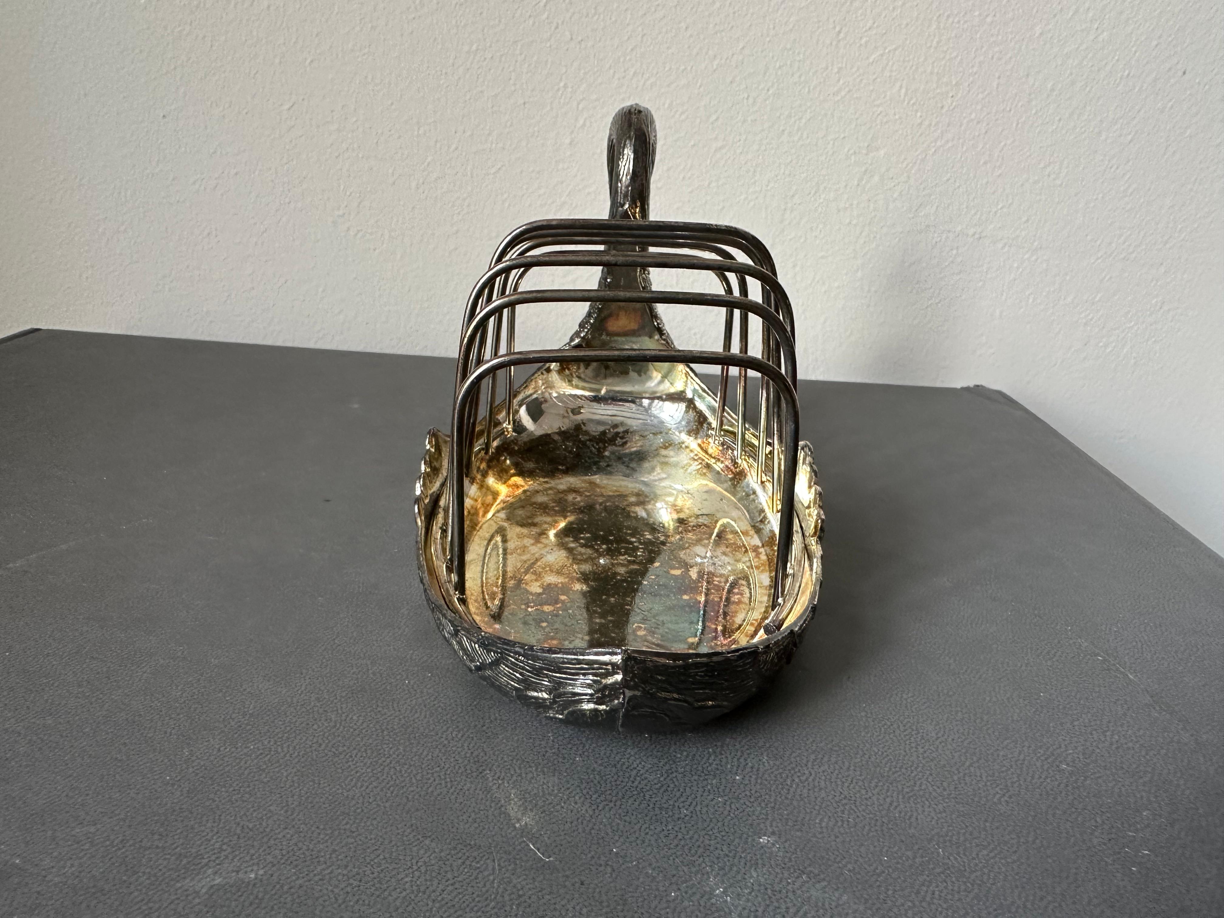 vintage Italian Swan Toast Rack, Silver-Plated, 1970s – Elegant and Versatile For Sale 1
