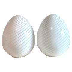 Pareja de Lámparas de Huevo de Cristal Remolino Vintage Italianas de Murano