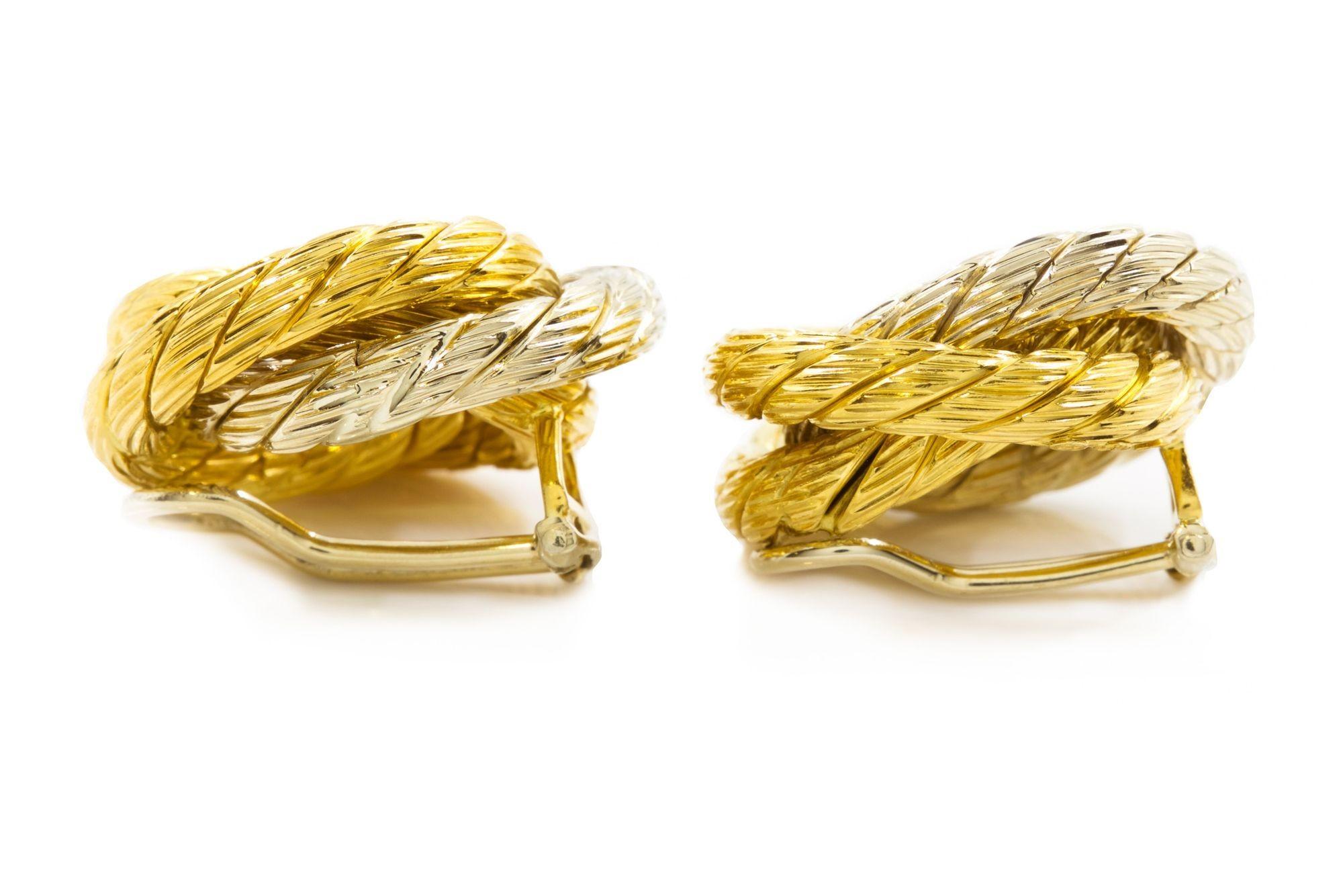 Boucles d'oreilles italiennes vintage en or 18k, tourbillonnantes et tressées Bon état - En vente à Shippensburg, PA