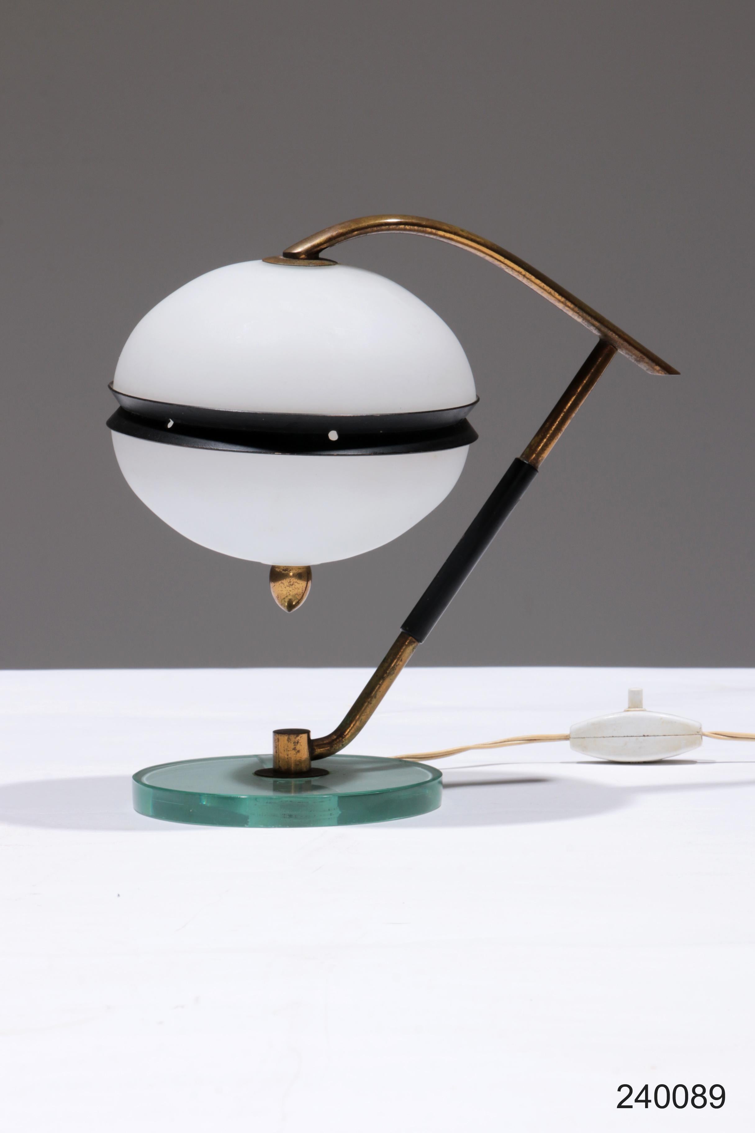 Vintage Italian Table Lamp 1950s - Brass & Glass 9