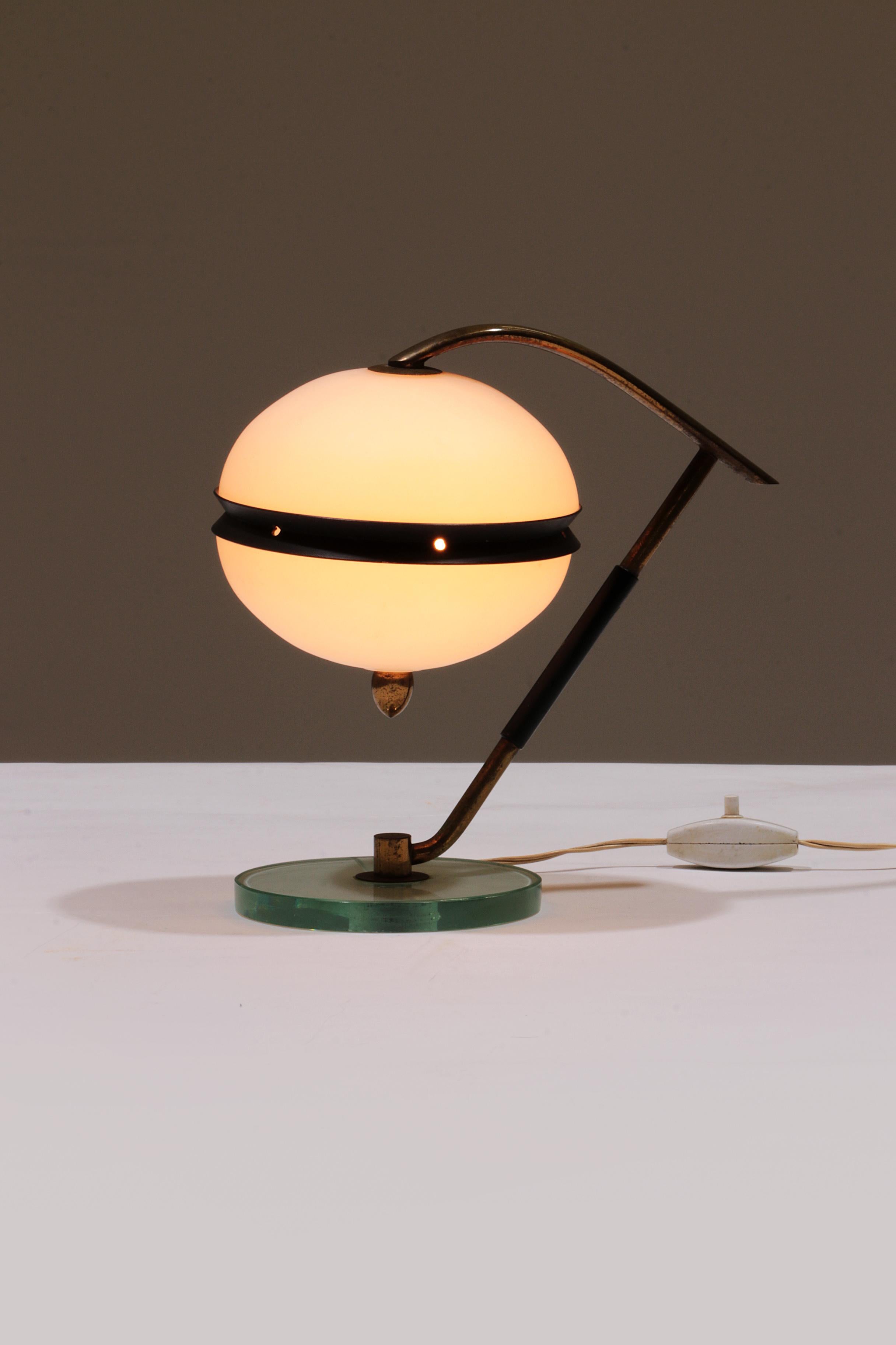 Mid-Century Modern Vintage Italian Table Lamp 1950s - Brass & Glass