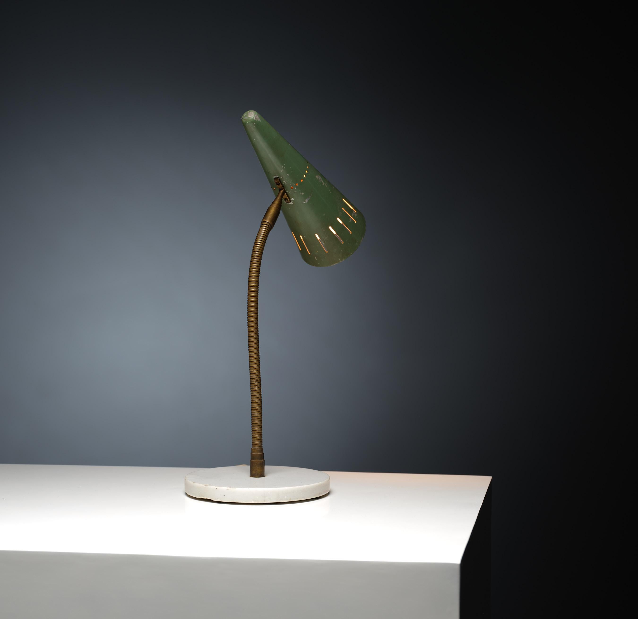 Vintage Italian Table Lamp - 1950s Design with Green Lacquered Metal Shade 4