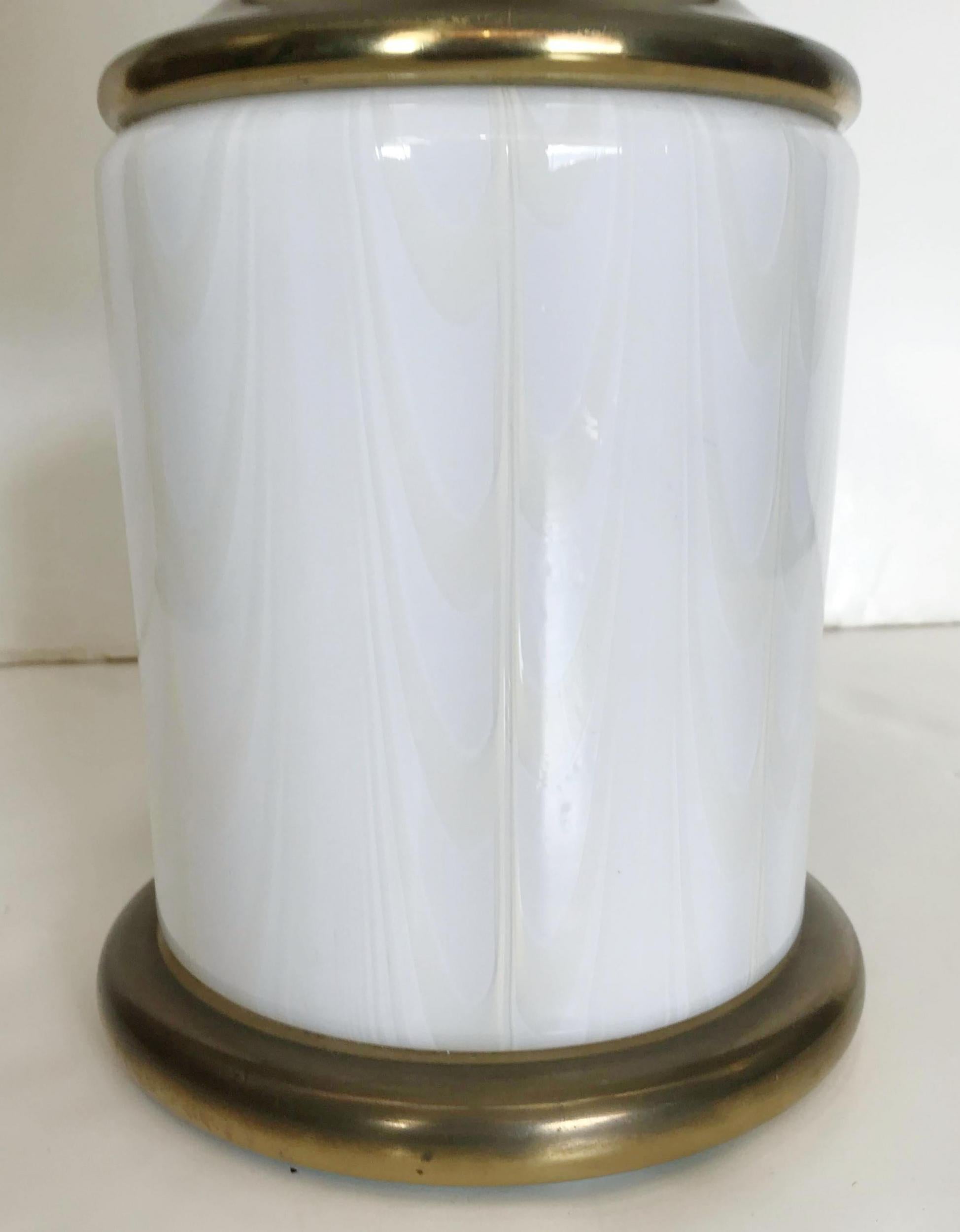 Vintage Italian Table Lamp w/ Cream Murano Glass by F. Fabbian for Mazzega, 1970 For Sale 2