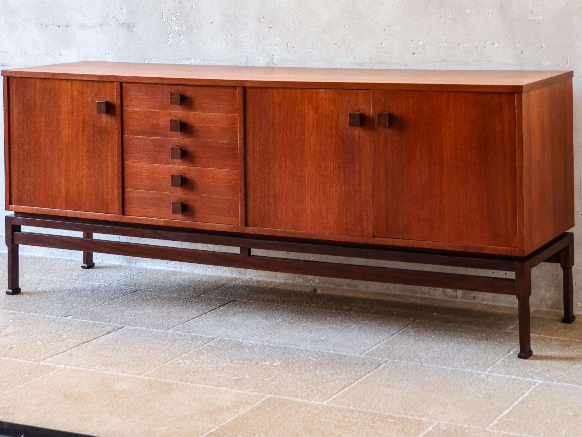 Mid-Century Modern Vintage Italian teak sideboard in the style of Vittorio Dassi, 1970s For Sale