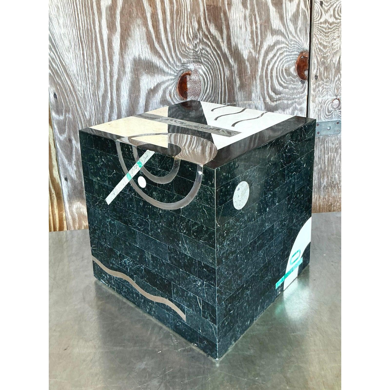 20ième siècle Vintage Italian Tessellated Stone Cube After Oggetti en vente