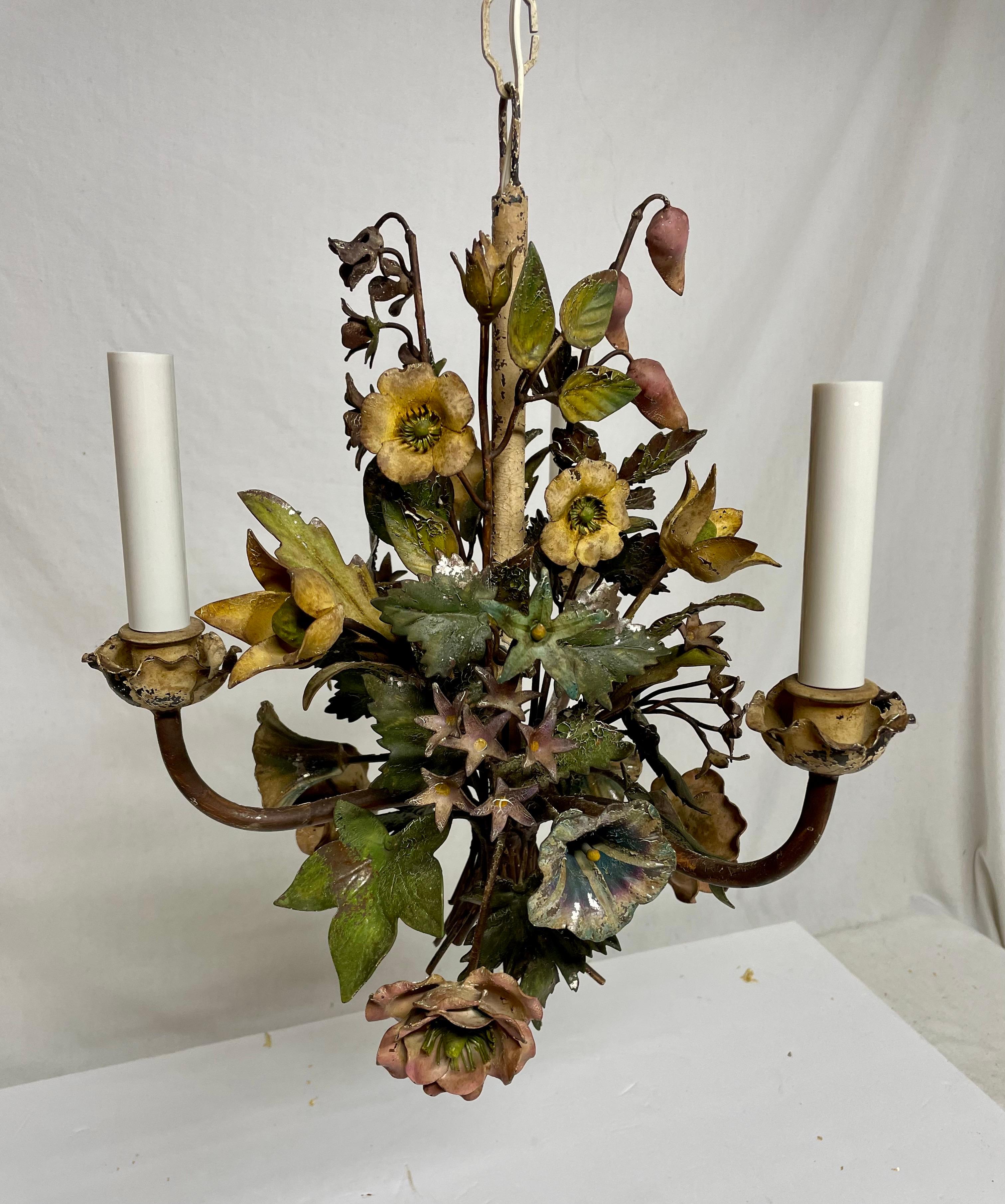 Vintage Italian Tole Floral Bouquet Kronleuchter im Angebot 3