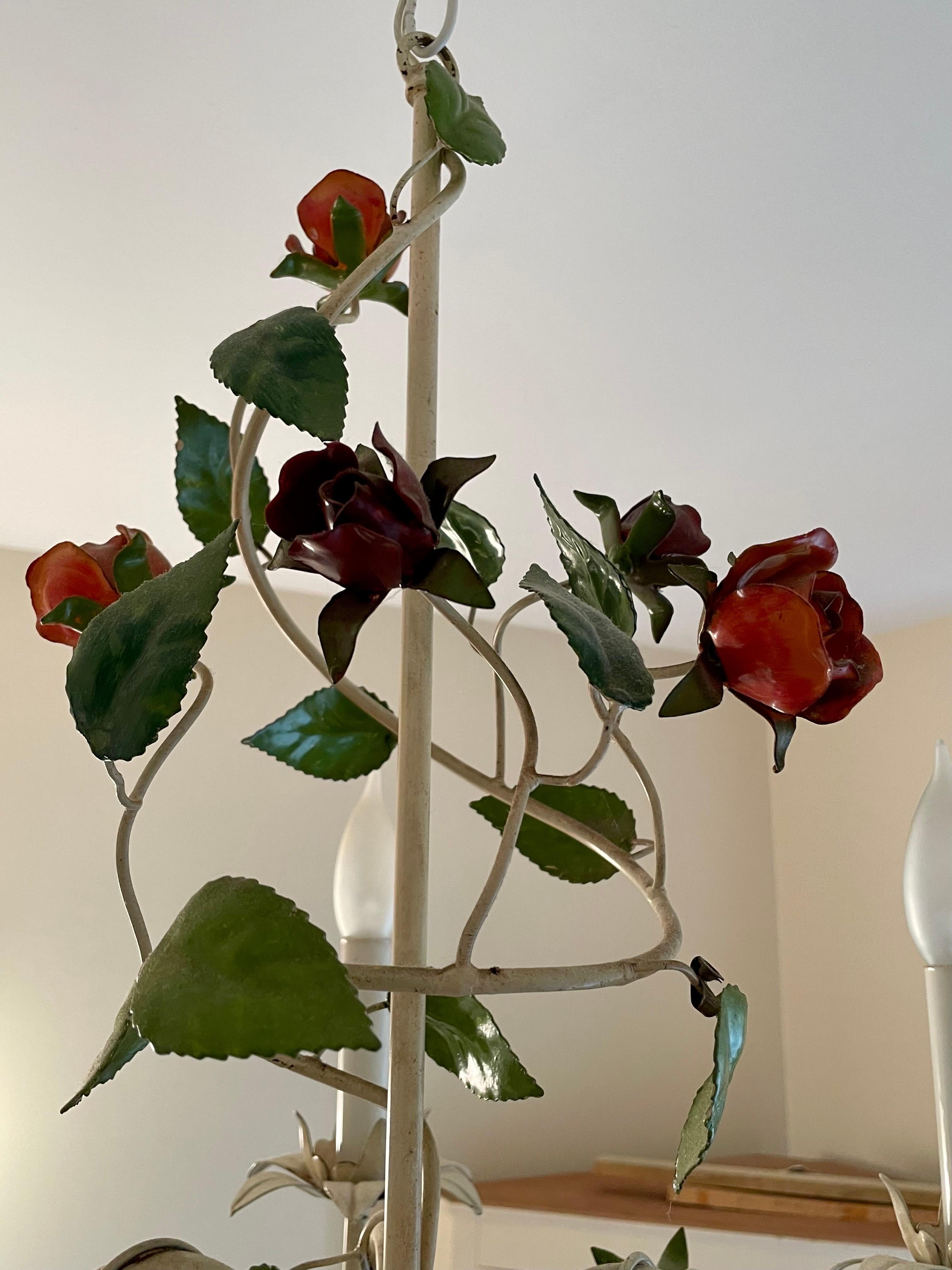 Vintage Italian Tole Floral Chandelier with Roses In Good Condition In New York, NY