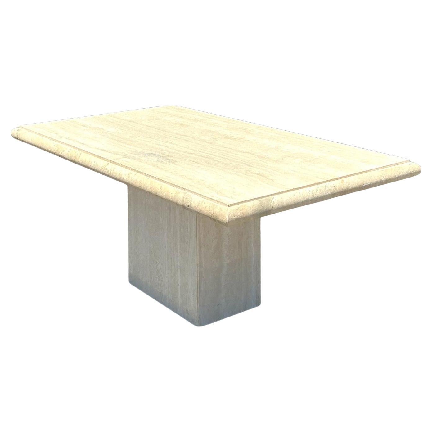 Mesa de comedor vintage italiana de travertino