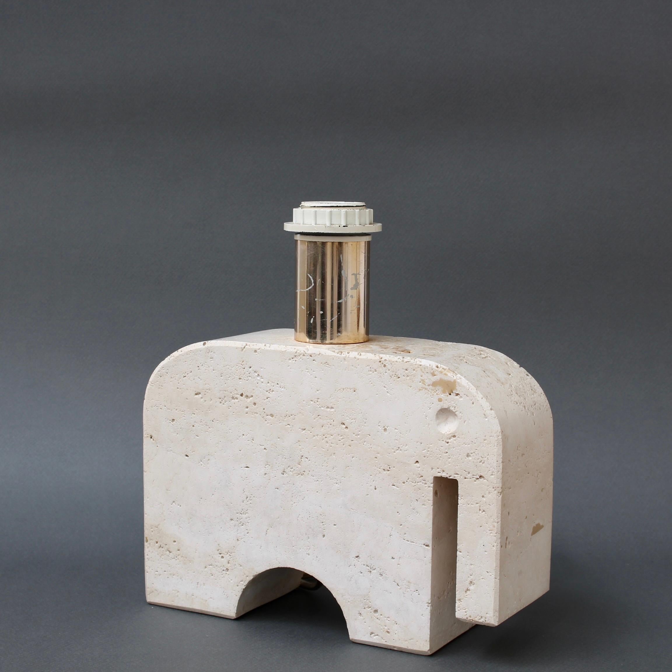 Late 20th Century Vintage Italian Travertine Elephant Table Lamp by Mannelli Bros 'circa 1970s' For Sale