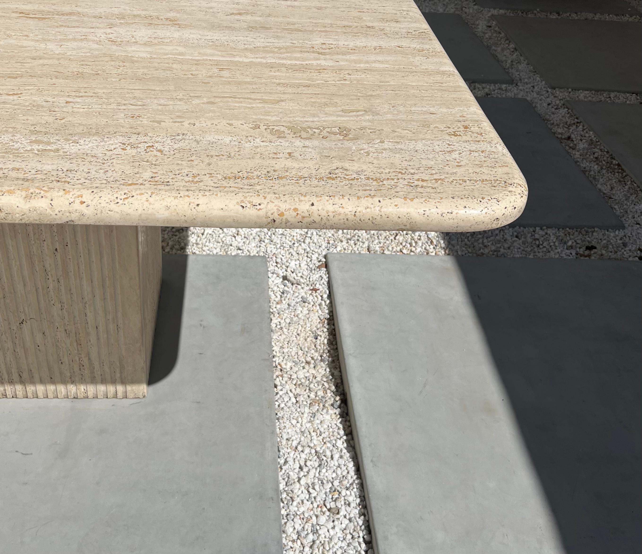 Vintage Italian Travertine Eye-Shaped Teardrop Dining Table, c. 1970 2