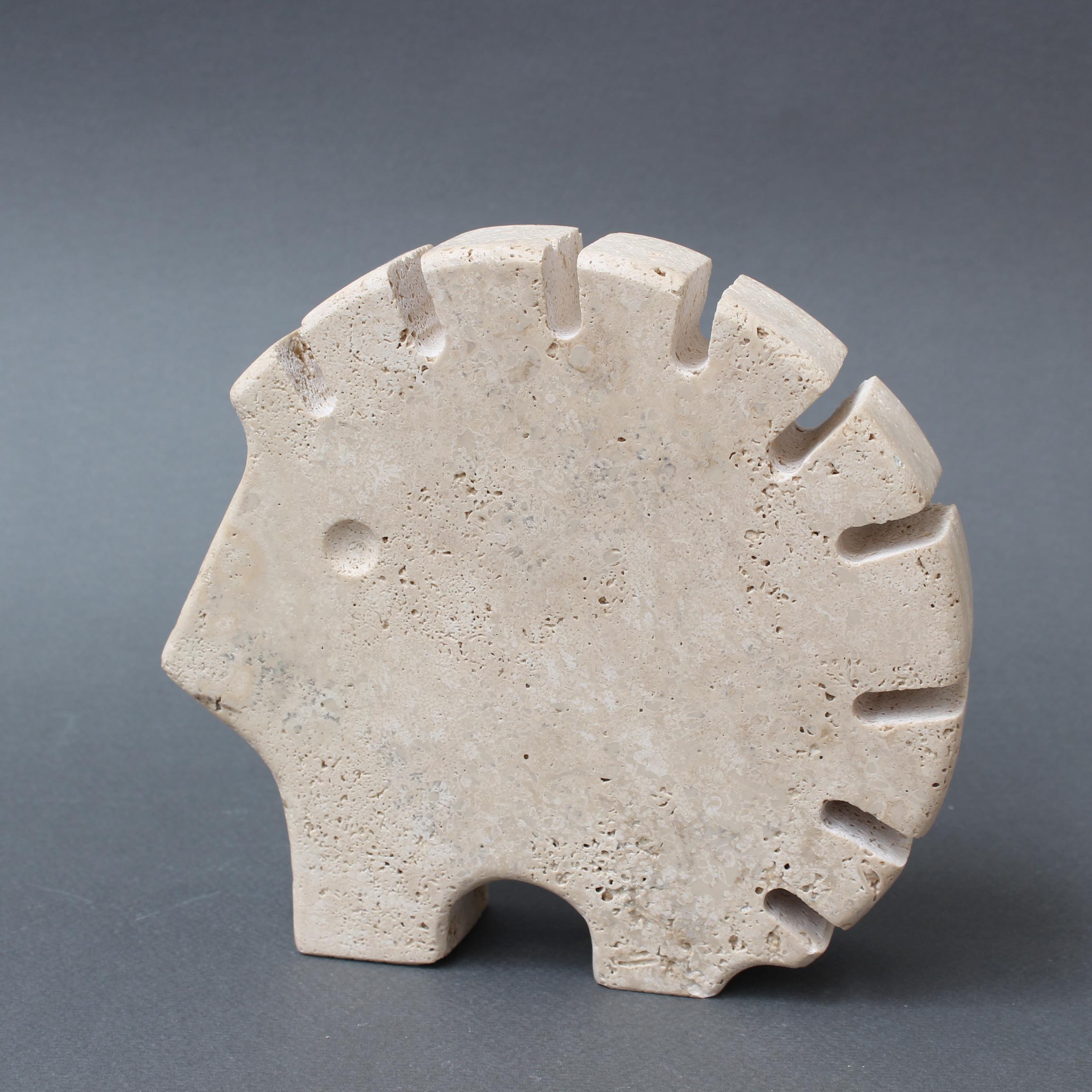 Vintage Italian travertine porcupine sculpture and card or letter holder by Mannelli Bros (circa 1970s). Designed by Italian brothers, Fratelli Mannelli, this charming piece has loads of character and will delight collectors and those who love