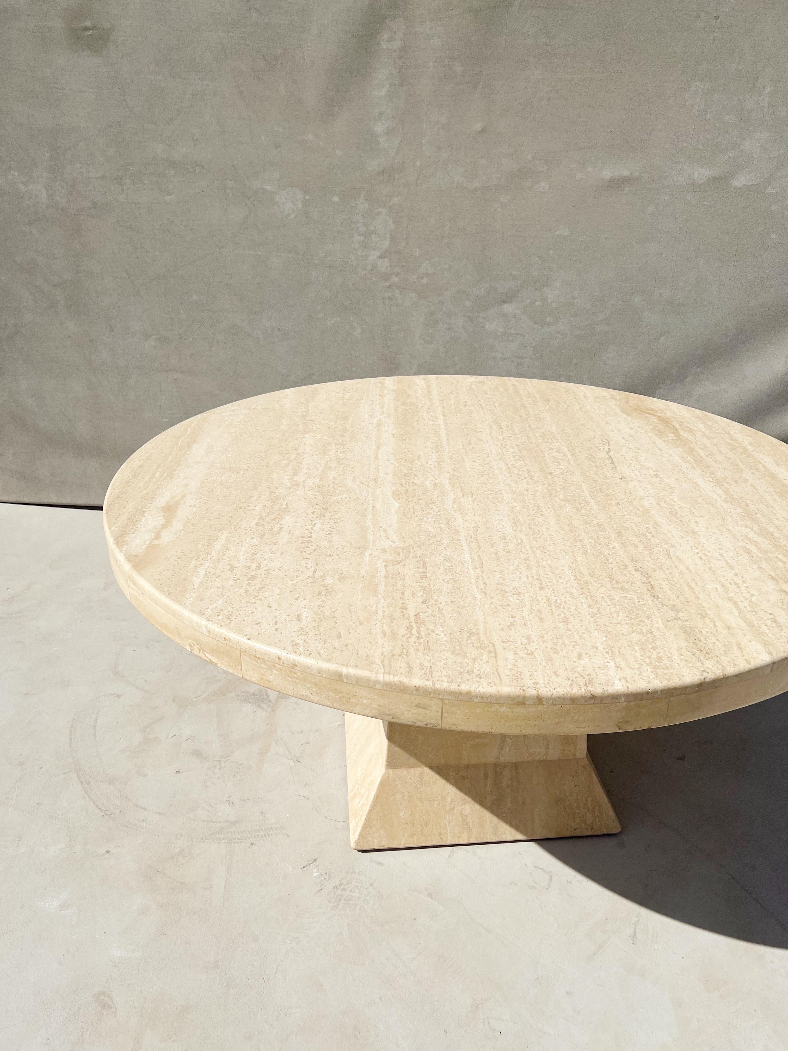 Hand-Crafted Vintage Italian Travertine Round Dining Table with Sculptural Base For Sale