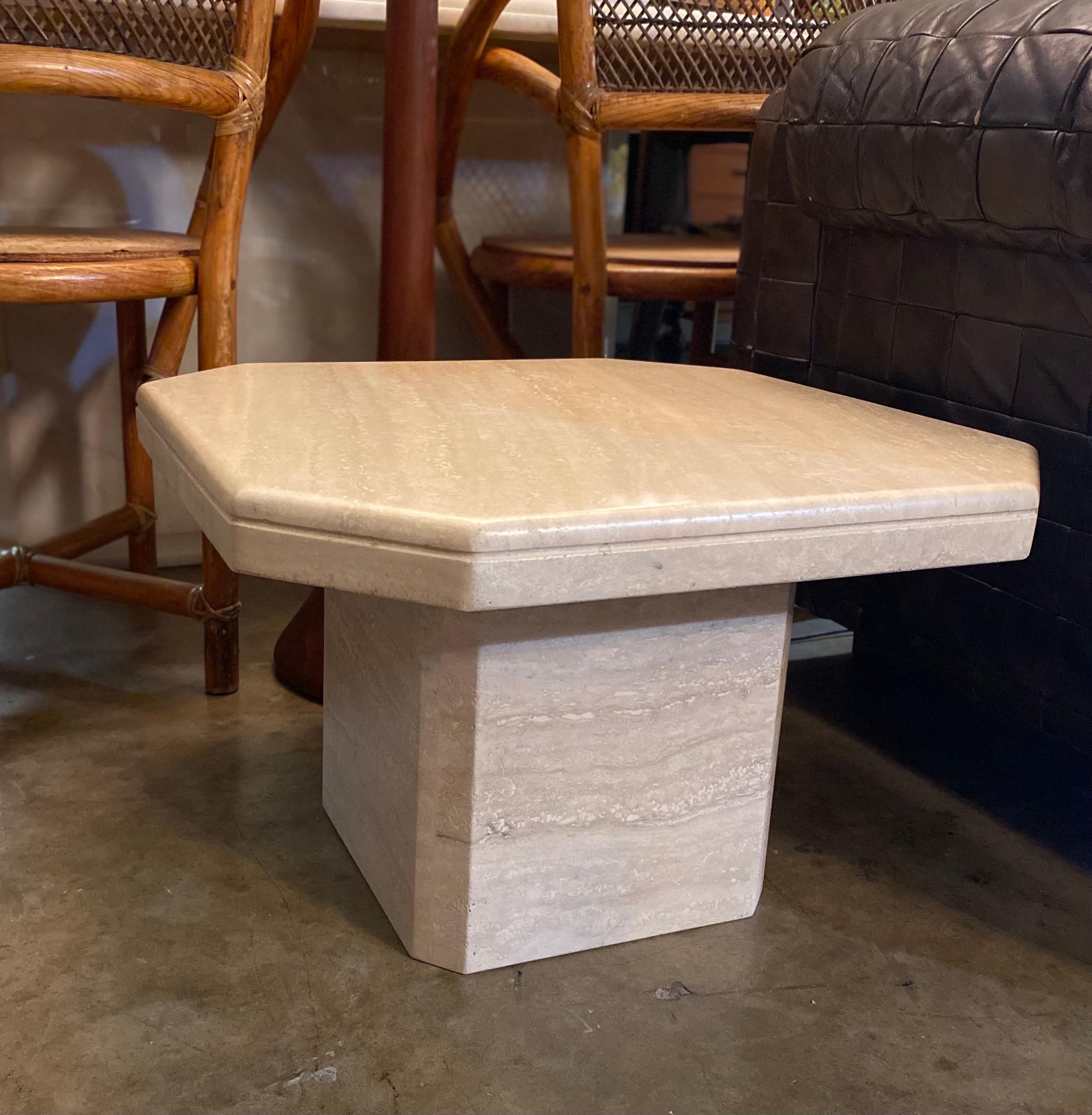 Vintage Italian travertine side table with pedestal base features warm tones and is in great vintage condition, circa 1970s. 
The octagon-shaped top can be removed from the base for safe and easy shipping. This piece can be used as an occasional