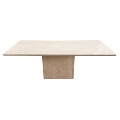 Italienischer Mid-Century Modern-Esstisch aus Travertin im Vintage-Stil, 1970er Jahre
