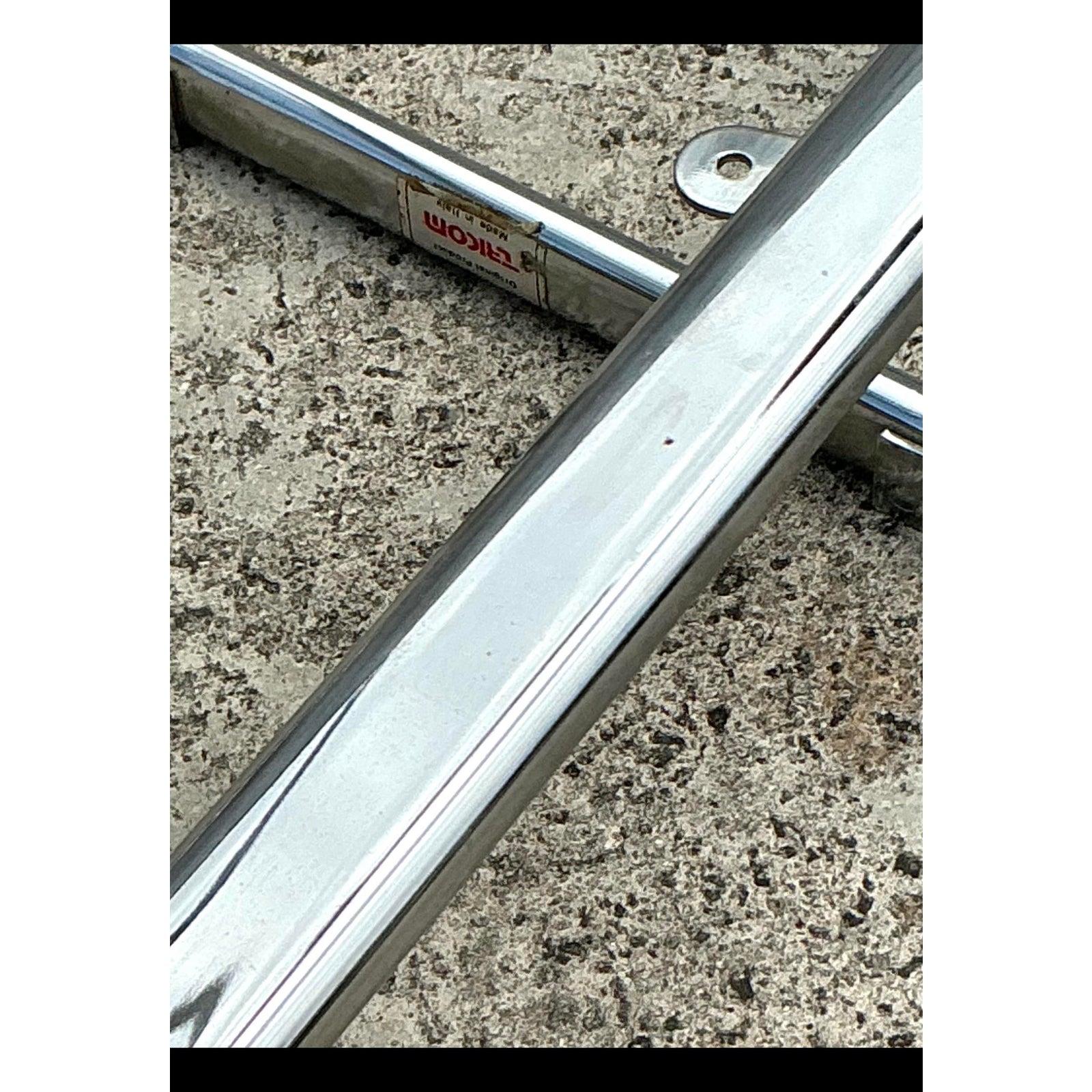 Américain Etagère vintage italienne en chrome Tricom - Lot de 3 en vente