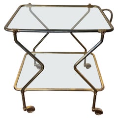 Vintage Italian trolley / chariot de bar avec un cadre en laiton et des plateaux en verre, circa 1950