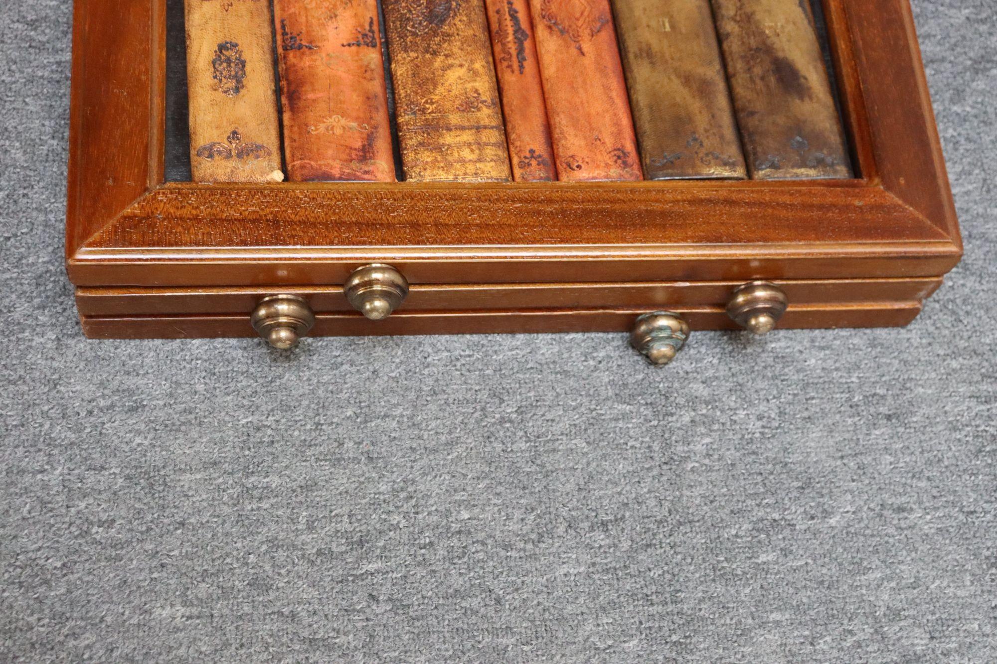 Vintage Italian Trompe L'Oeil Leather Book Library Folding Screen by Sarreid en vente 10