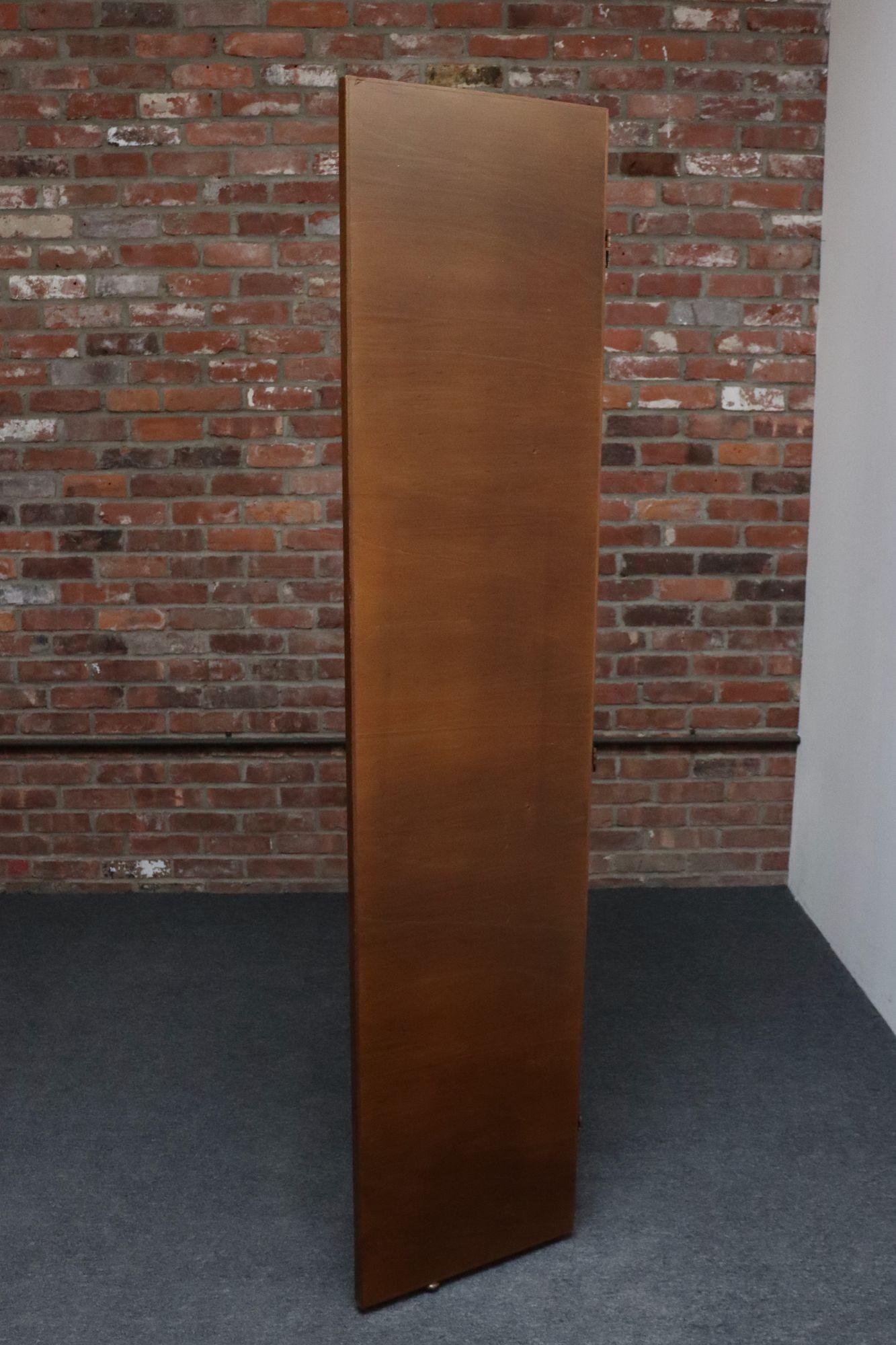 Tacheté Vintage Italian Trompe L'Oeil Leather Book Library Folding Screen by Sarreid en vente