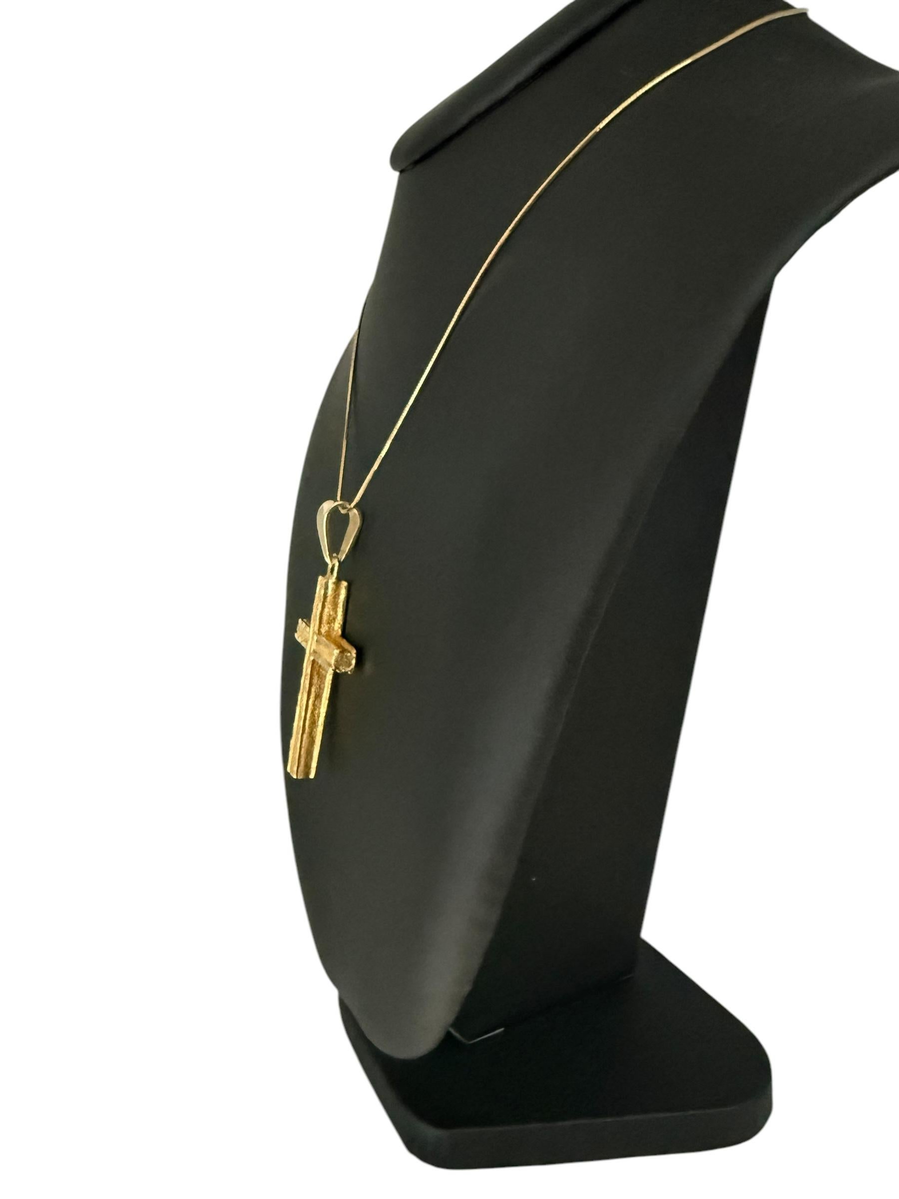 Vintage Italian Two Faced Yellow Gold Cross with Diamonds For Sale 6