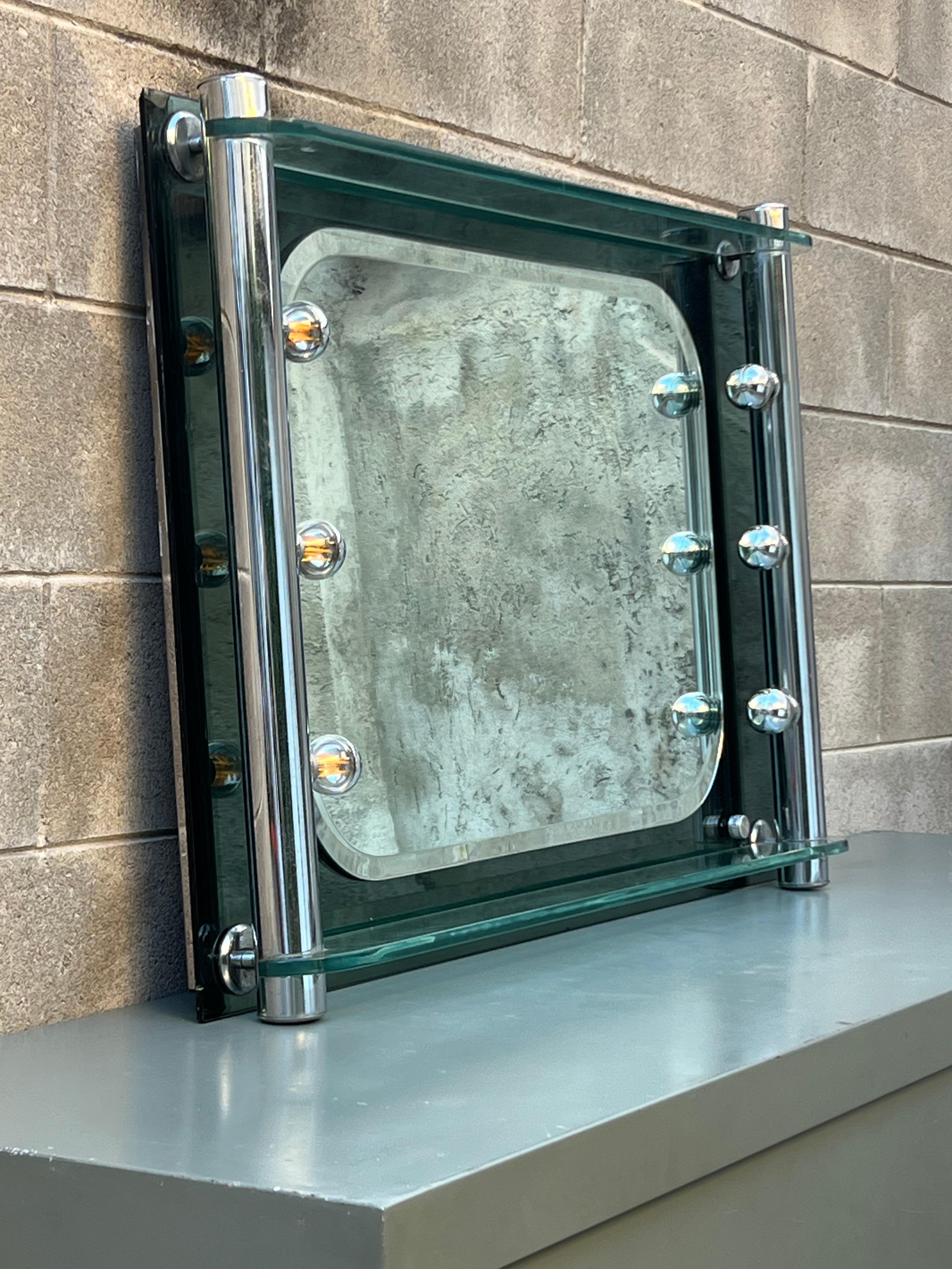 Machine-Made Vintage Italian Vanity Mirror with Lights, makeup art stylish fashion mirror For Sale