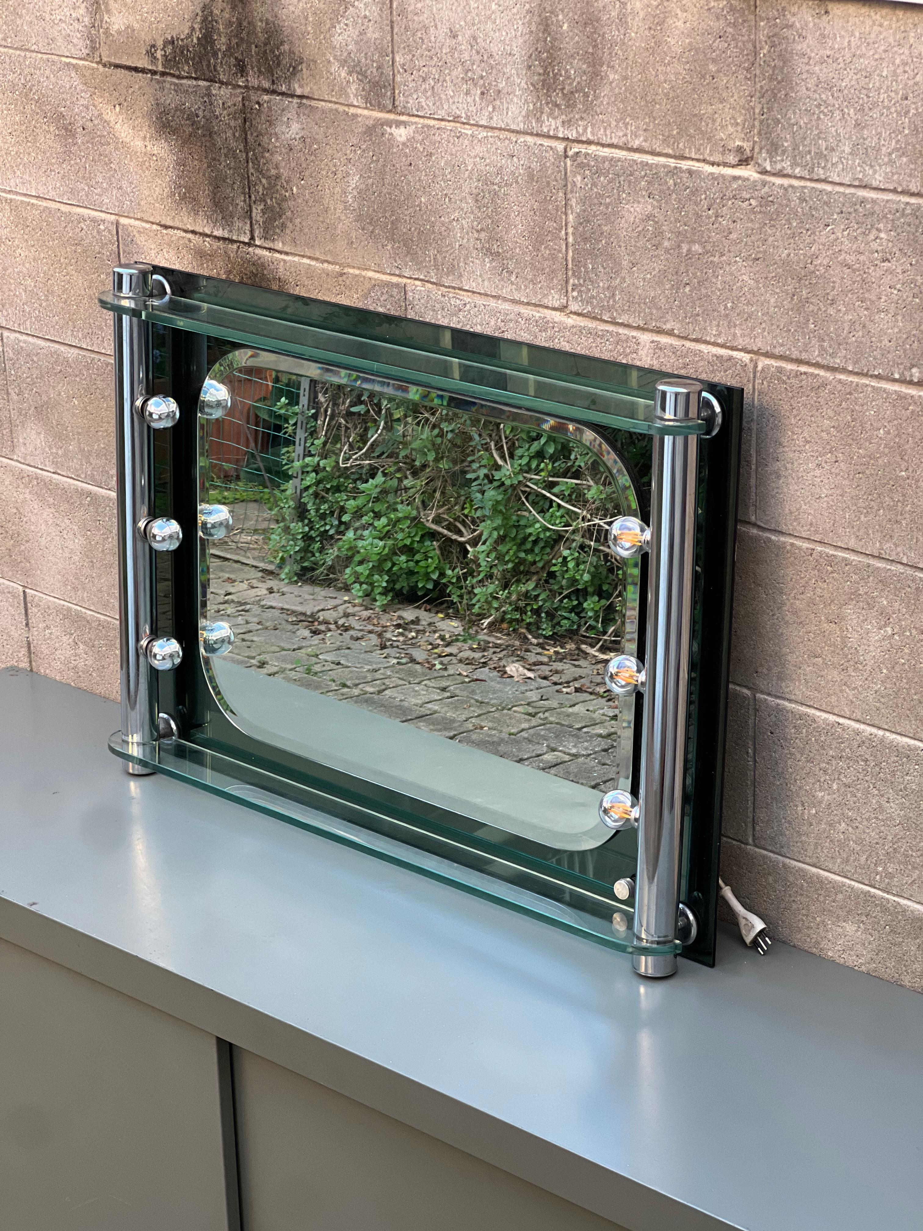 Cut Glass Vintage Italian Vanity Mirror with Lights, makeup art stylish fashion mirror For Sale