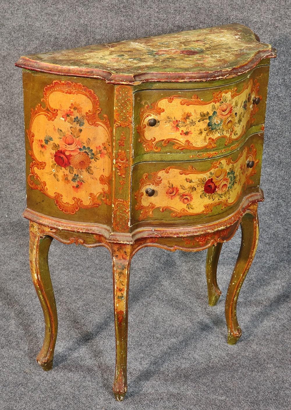 Wood Vintage Italian Venetian Distressed Painted Nightstand End Table, circa 1930s