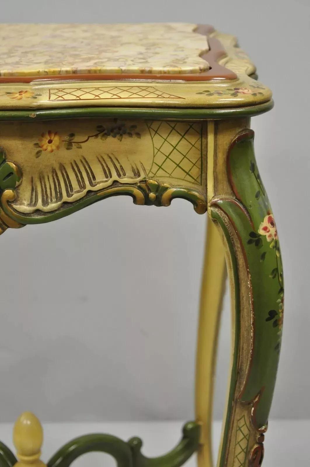 Vintage Italian Venetian French Louis XV Style Mesa de Lámpara con Tapa de Mármol Pintada en venta 1